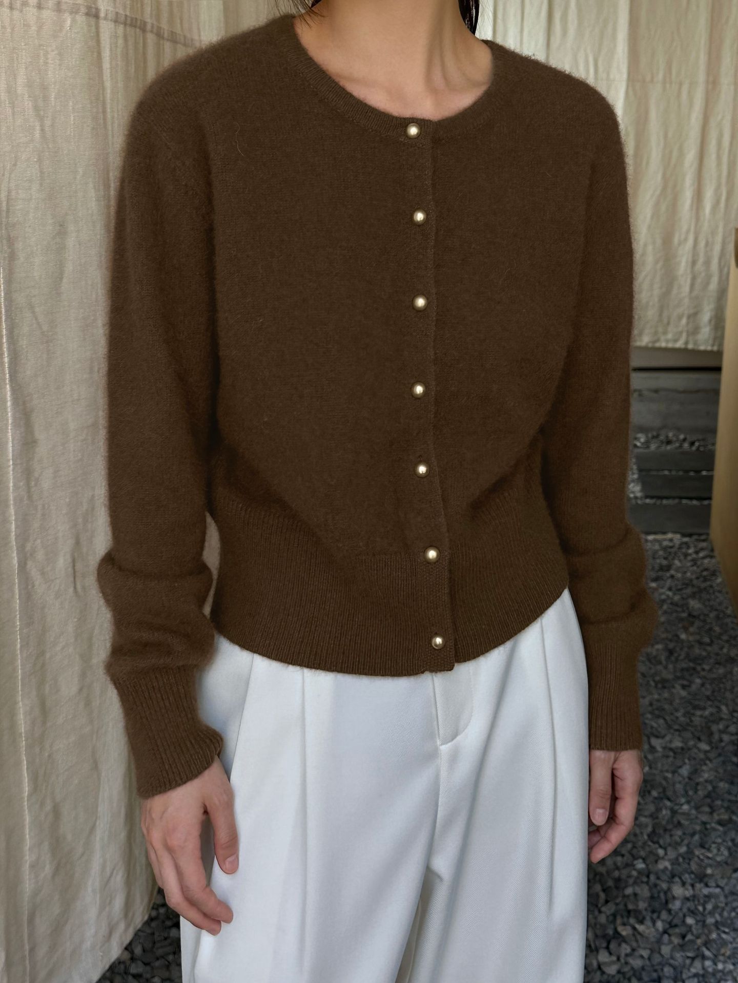 高比例浣熊毛羊毛针织衫女2023秋新款亲肤绒感宽松上衣22899