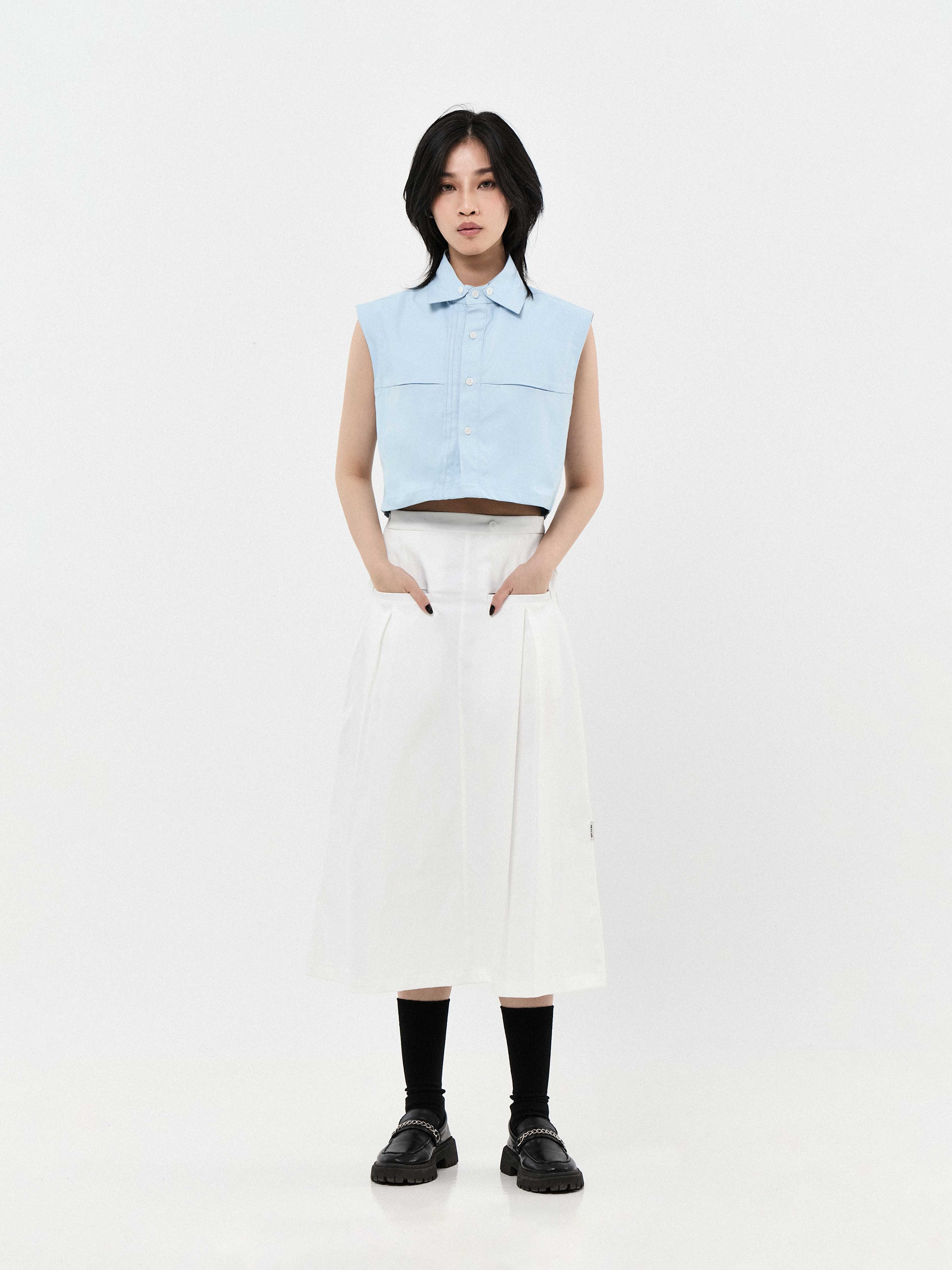Ma-ny Ways Box Pleated Midi Skirt | White