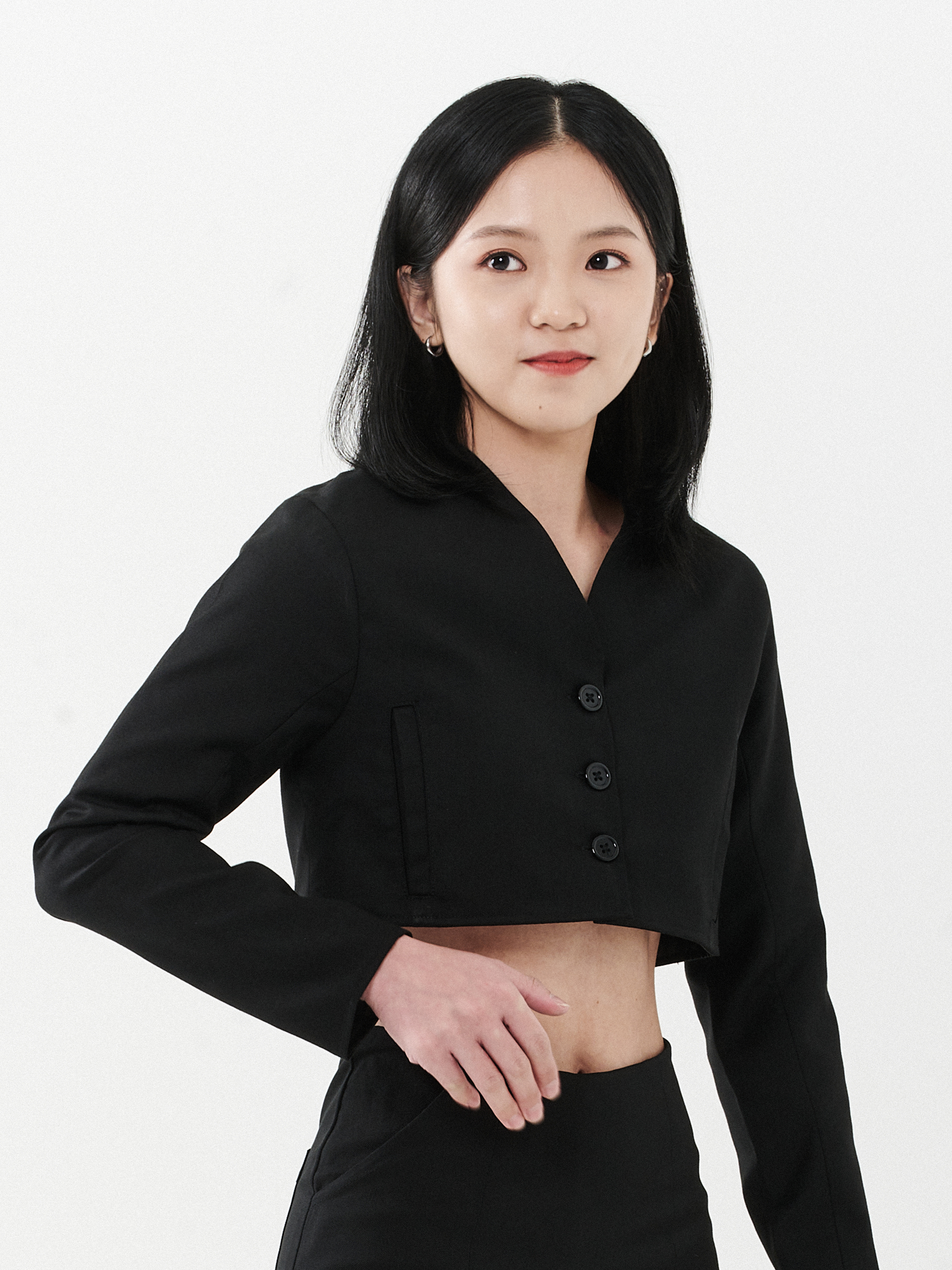 Tailored Cropped Blazer