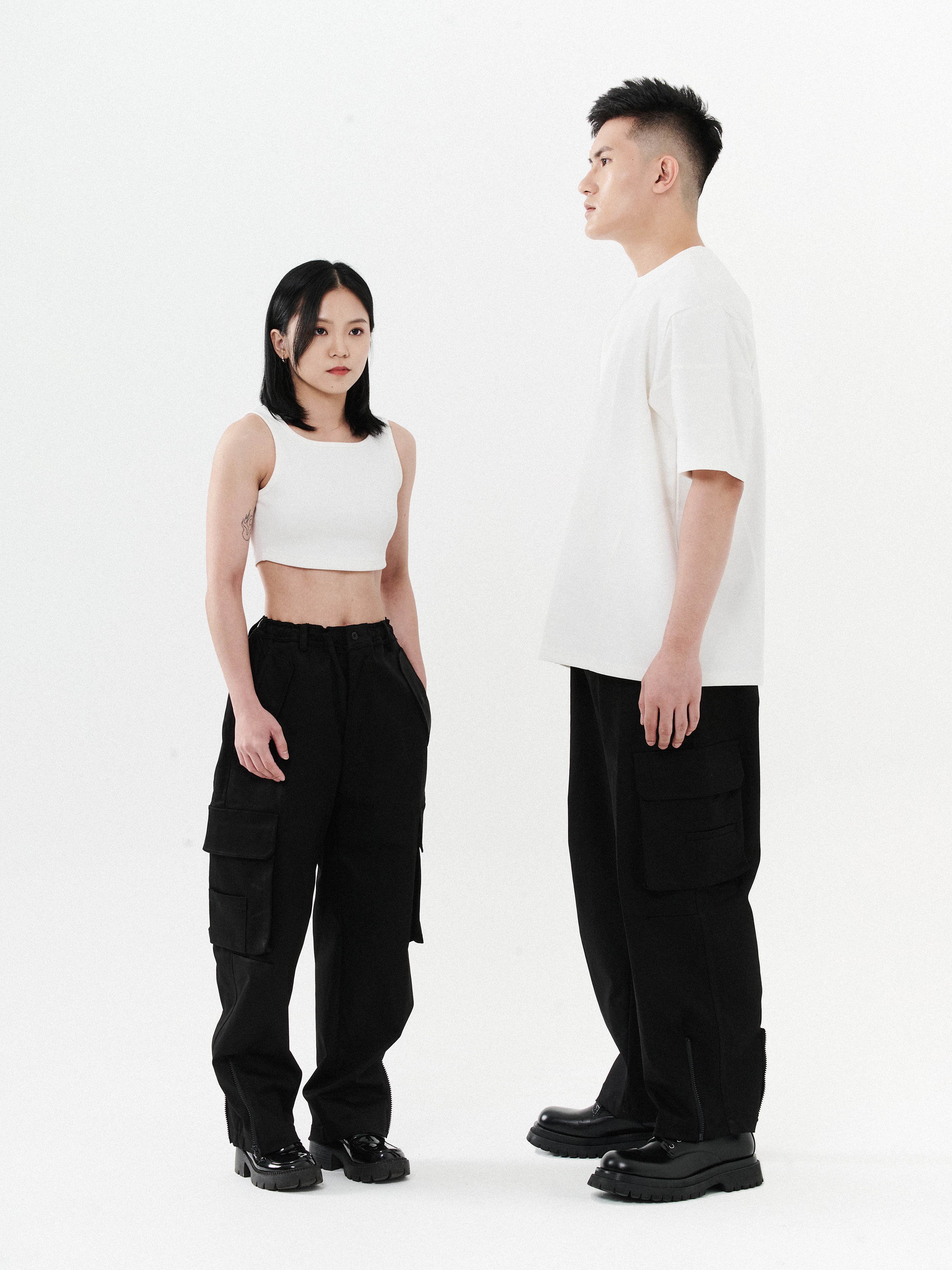 Side Split Zipper Cargo Pants | Black