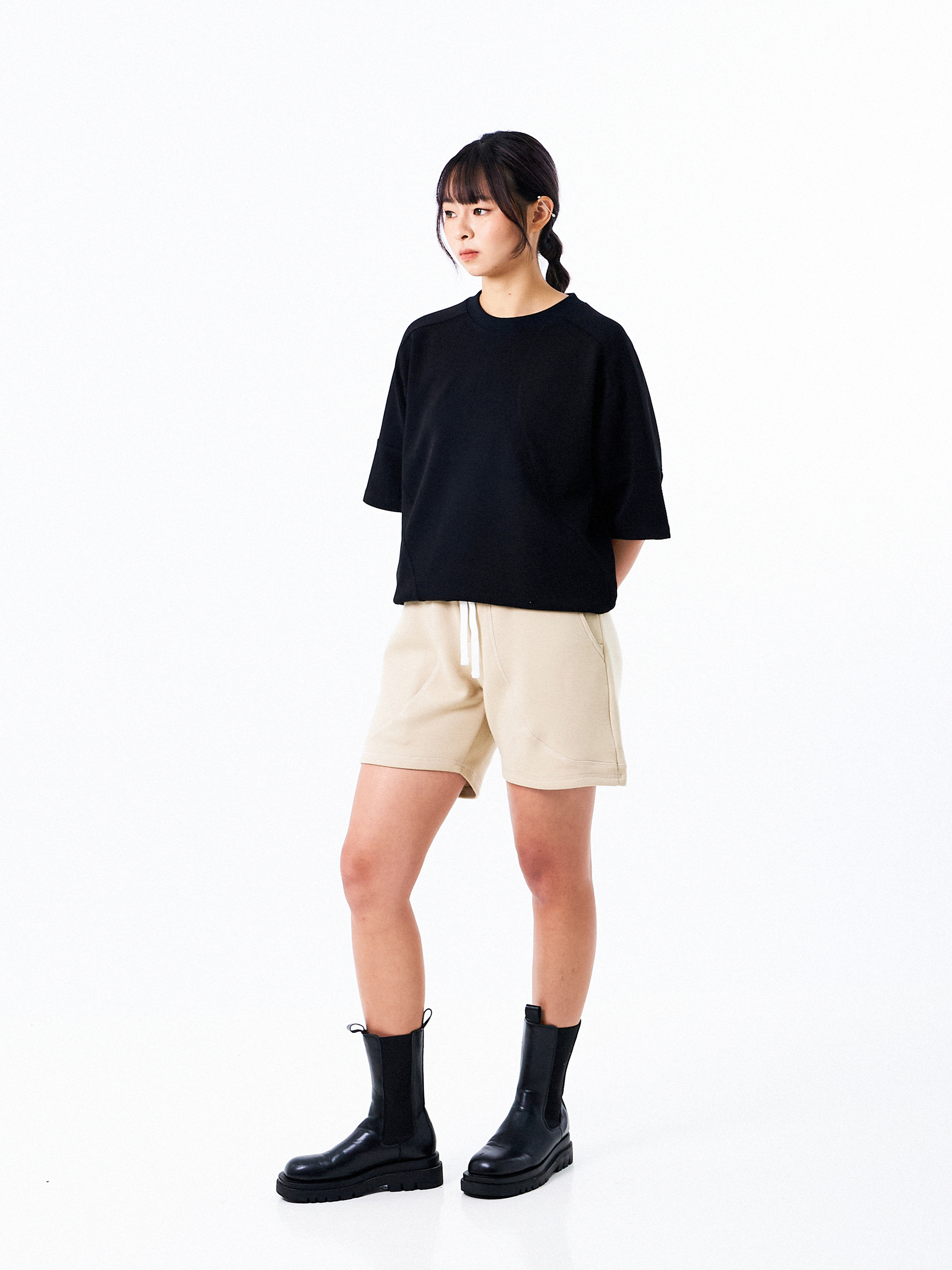 Curline Relaxed Shorts