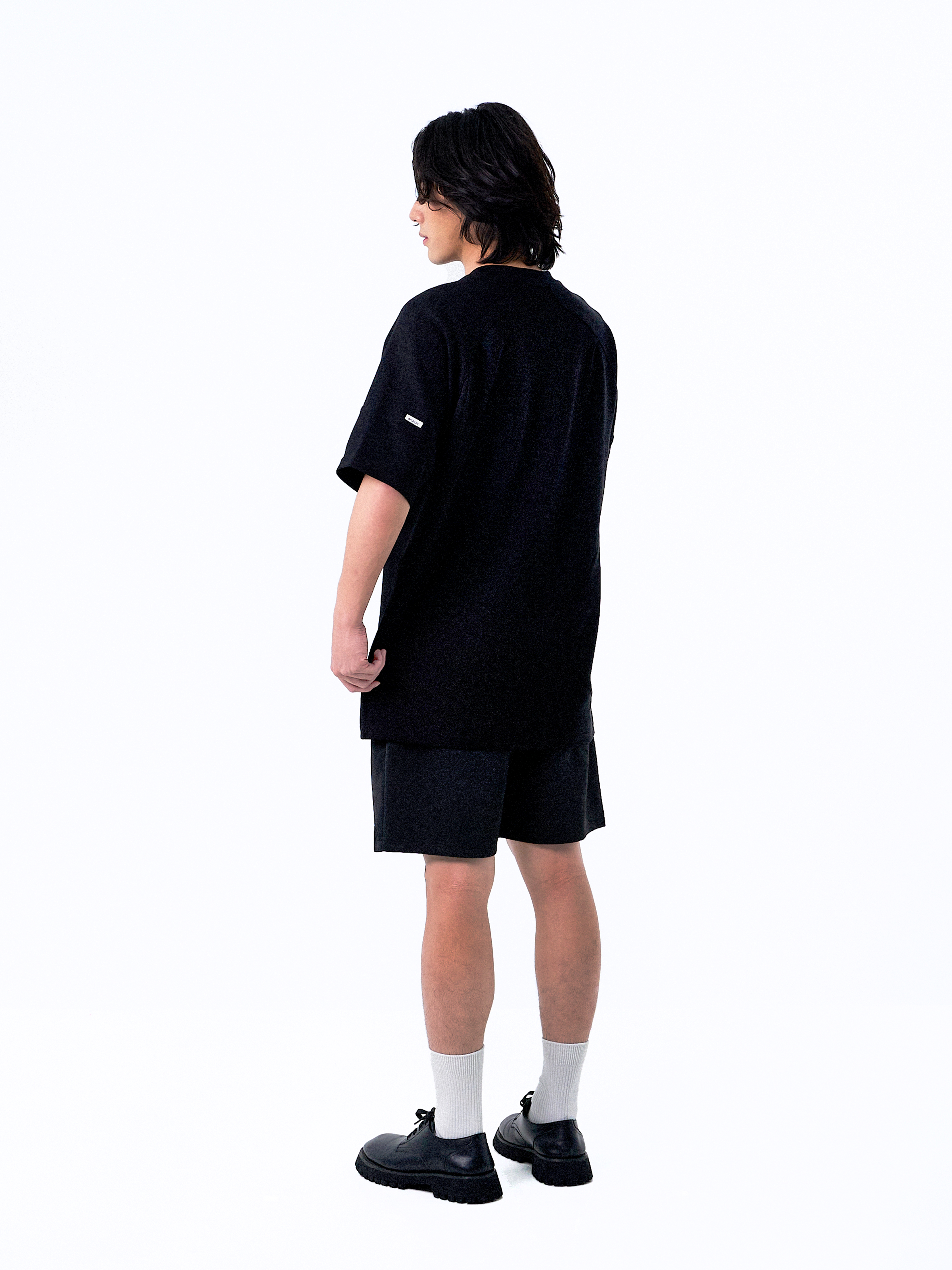 Waveform Saddle Signature tee