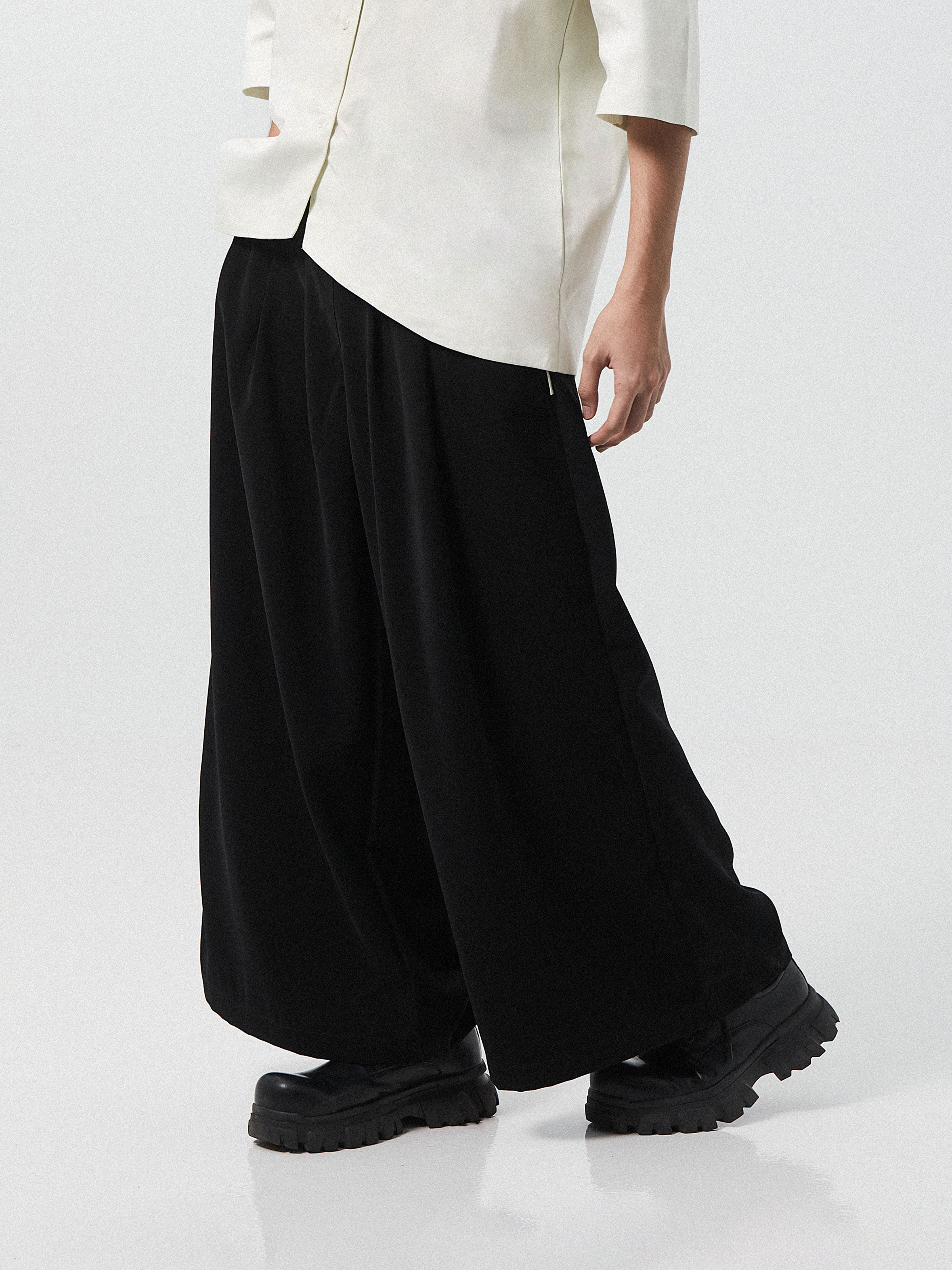 WOMEN TROUSERS – NEUCVR WOMEN TROUSERS – NEUCVR