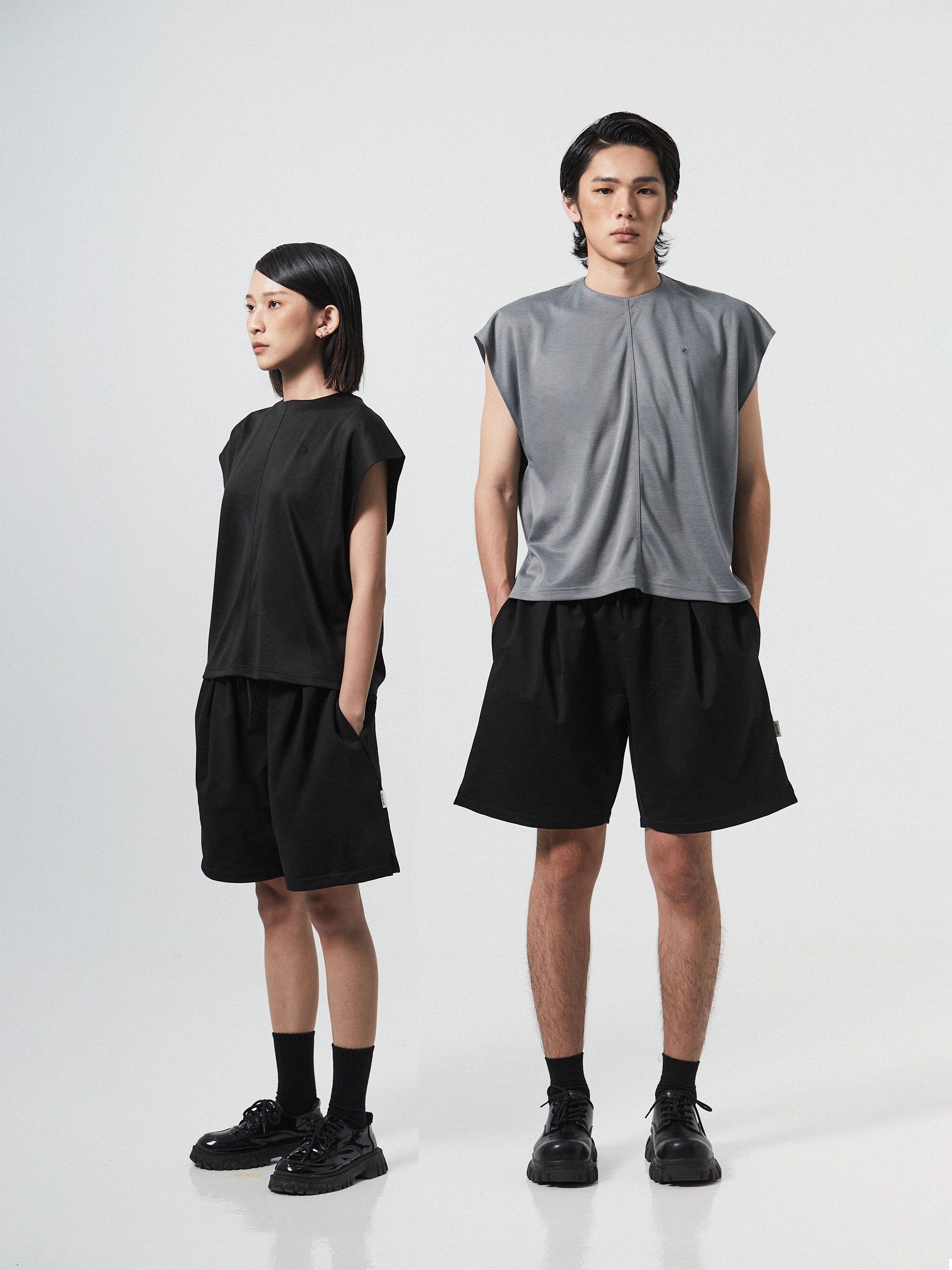 Ordinary Cap Sleeve Top | Black