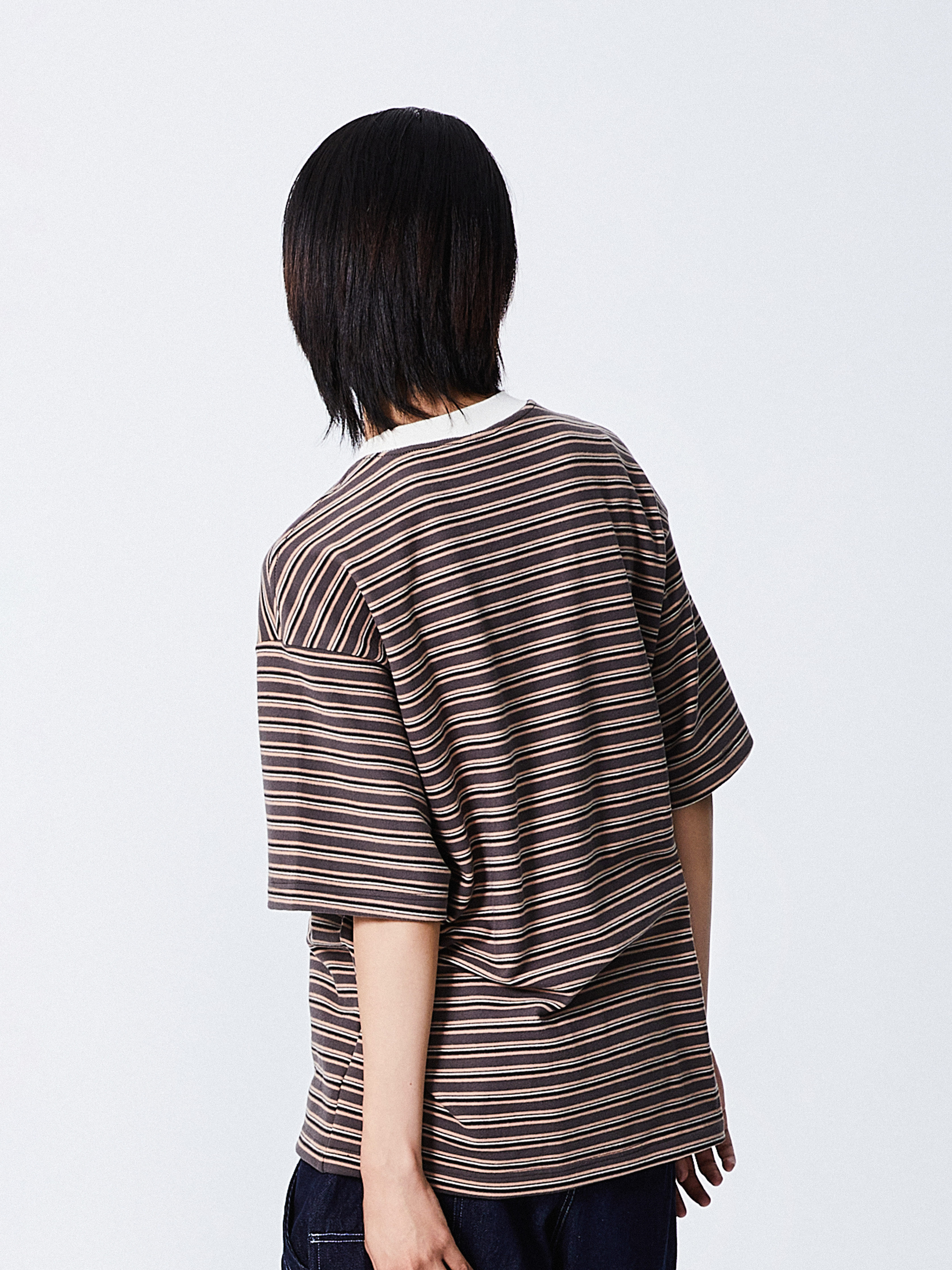Cozy Stripes Emblem Tee | Brown