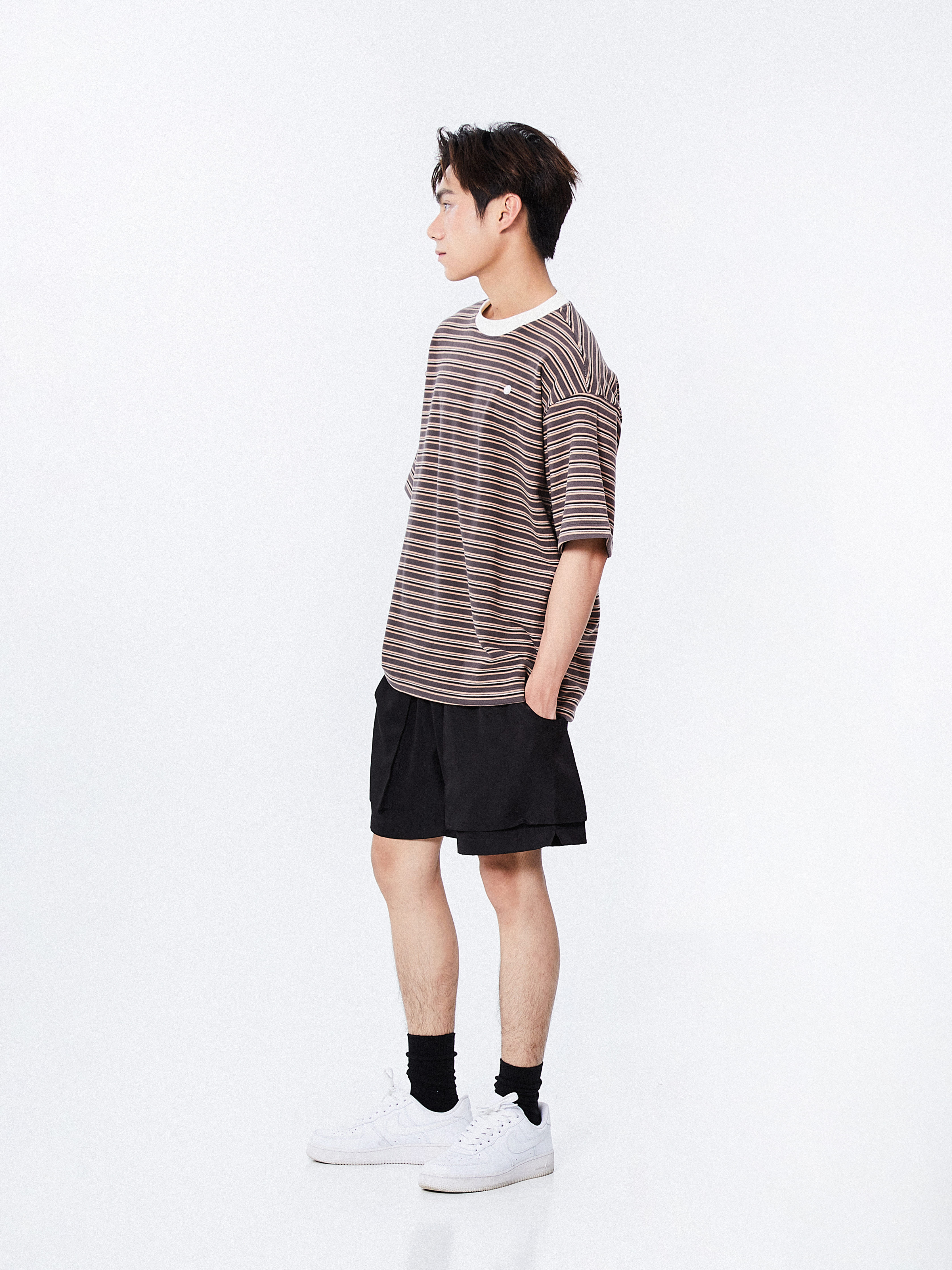 Cozy Stripes Emblem Tee | Brown