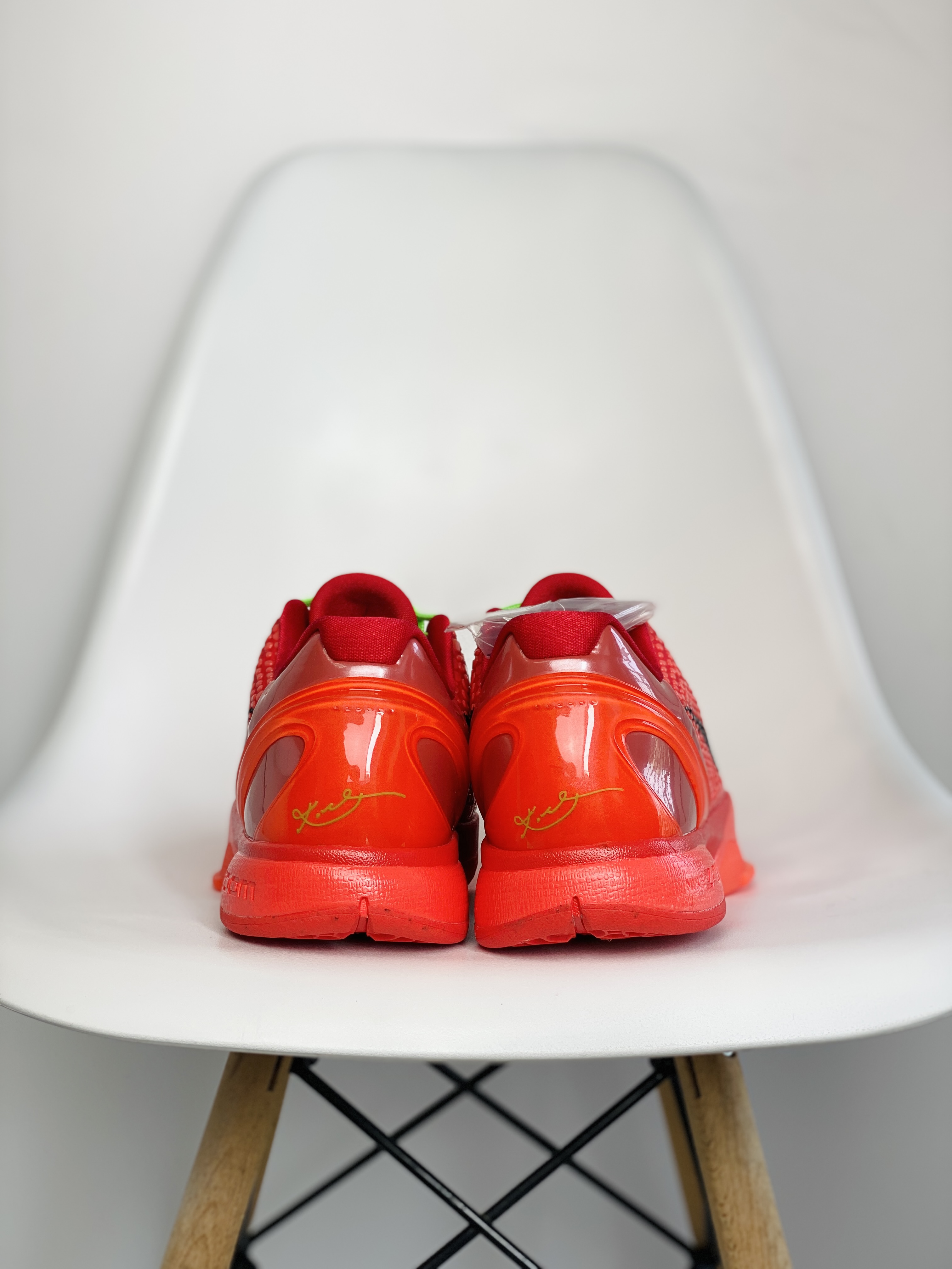 到货后不可临时取消退换 偏小半码到一码最强实战 H12 KOBE6 Reverse Grinch  反轉青蜂俠 前掌氣墊  后掌EVA 科比 6   籃球鞋 實戰鞋 真碳板 波鞋 球鞋 波鞋 男鞋 红色 FV4921-600