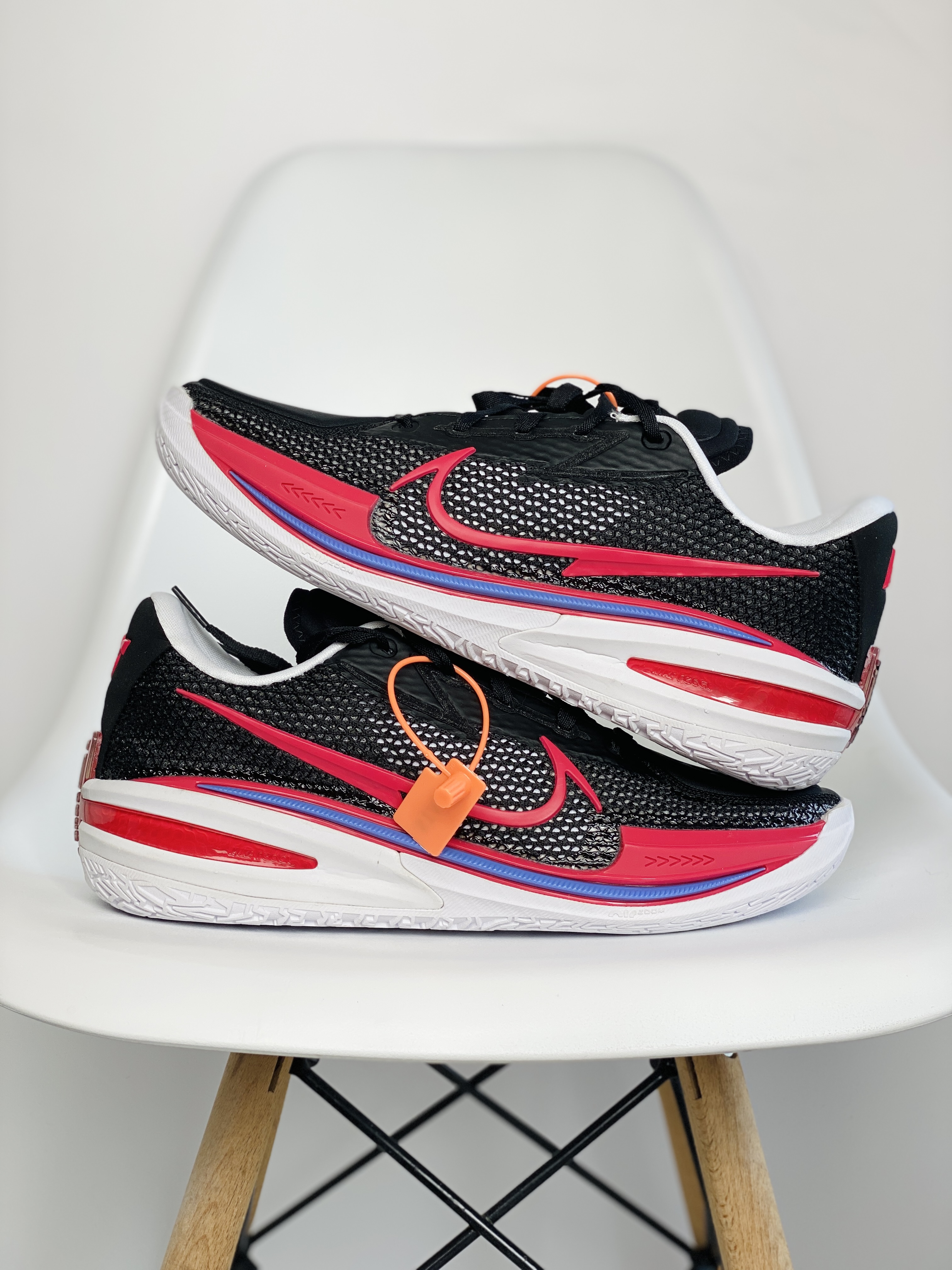 需预定 STAR  GT Cut Black Fusion Red 中底＋碳板版本  低筒  篮球鞋 球鞋 实战鞋 全掌气垫 TPU抗扭 黑红   CZ0175-003