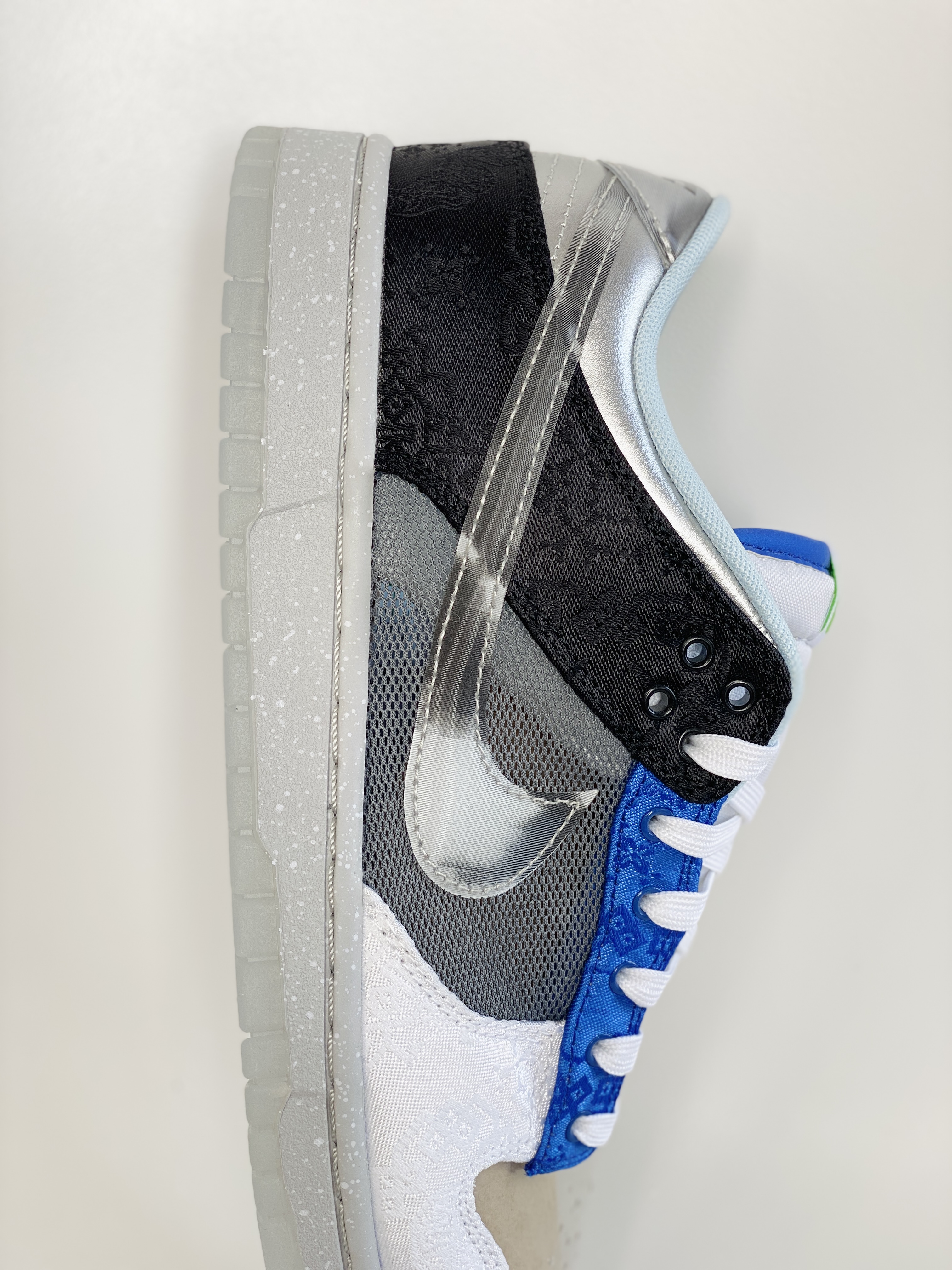 新款  CLOT x NK Dunk Low "What The 低筒 陈冠希 复古板鞋 休闲鞋 男鞋 女鞋 鸳鸯棕蓝灰  FN0316-999 