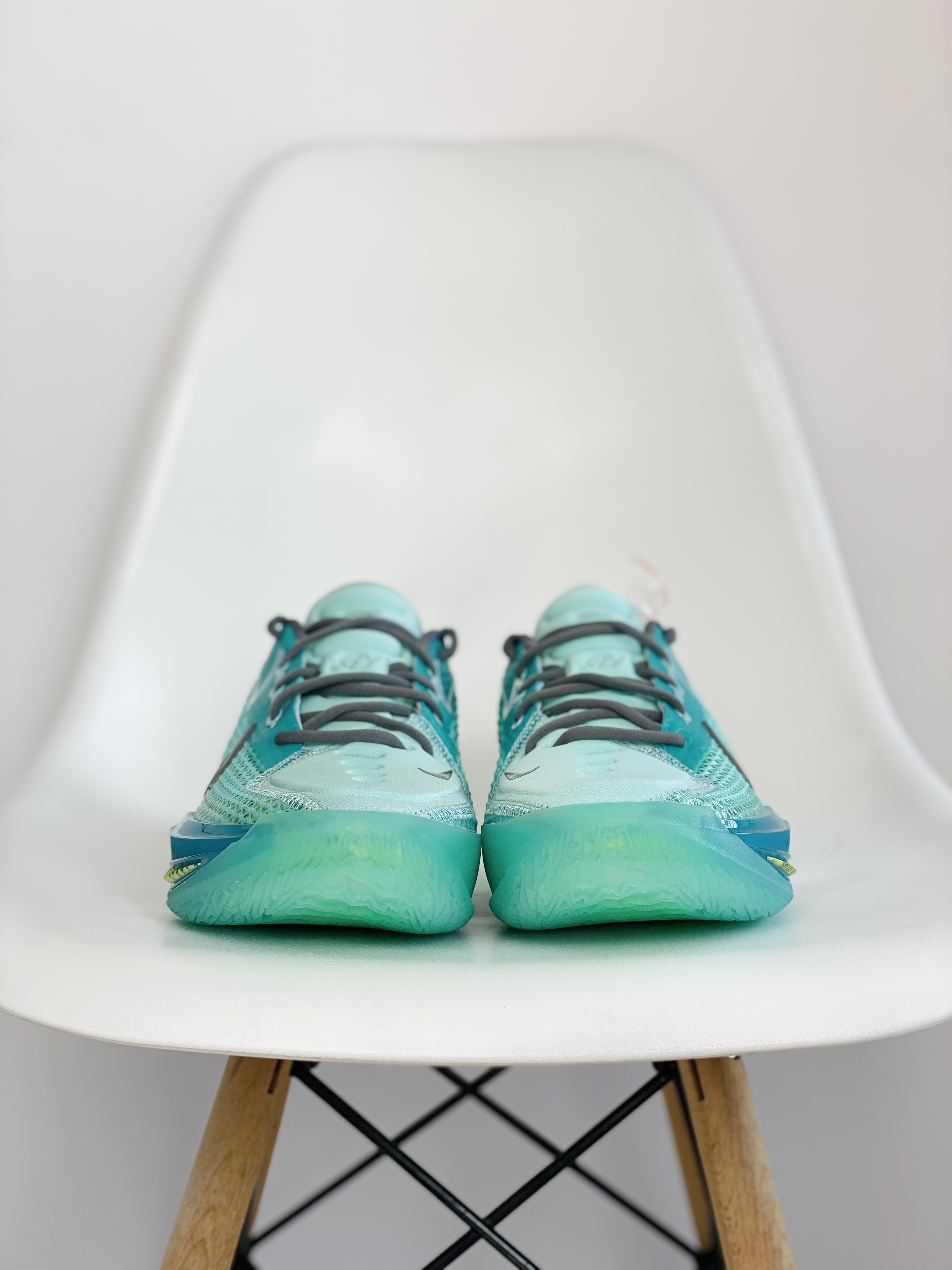  外贸 GT Cut Sabrina Lonescu 中底＋碳板版本  低筒  篮球鞋 球鞋 实战鞋 全掌气垫 TPU抗扭 男鞋  绿色 CZ0175-901