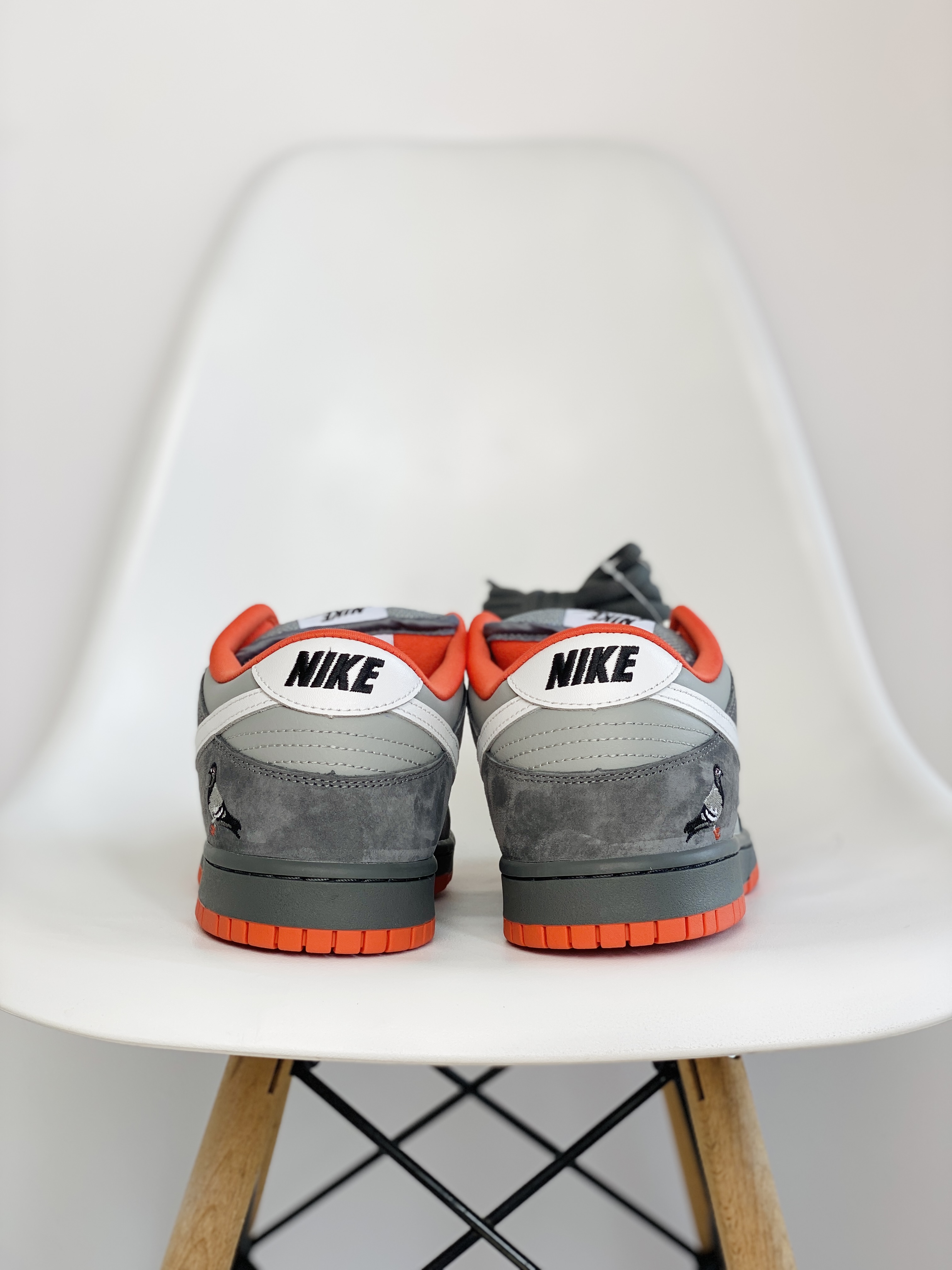 Nike Dunk Low  Staple NYC Pigeon 低筒 复古板鞋 休闲鞋 男鞋 女鞋 鸽子灰色 304292-011