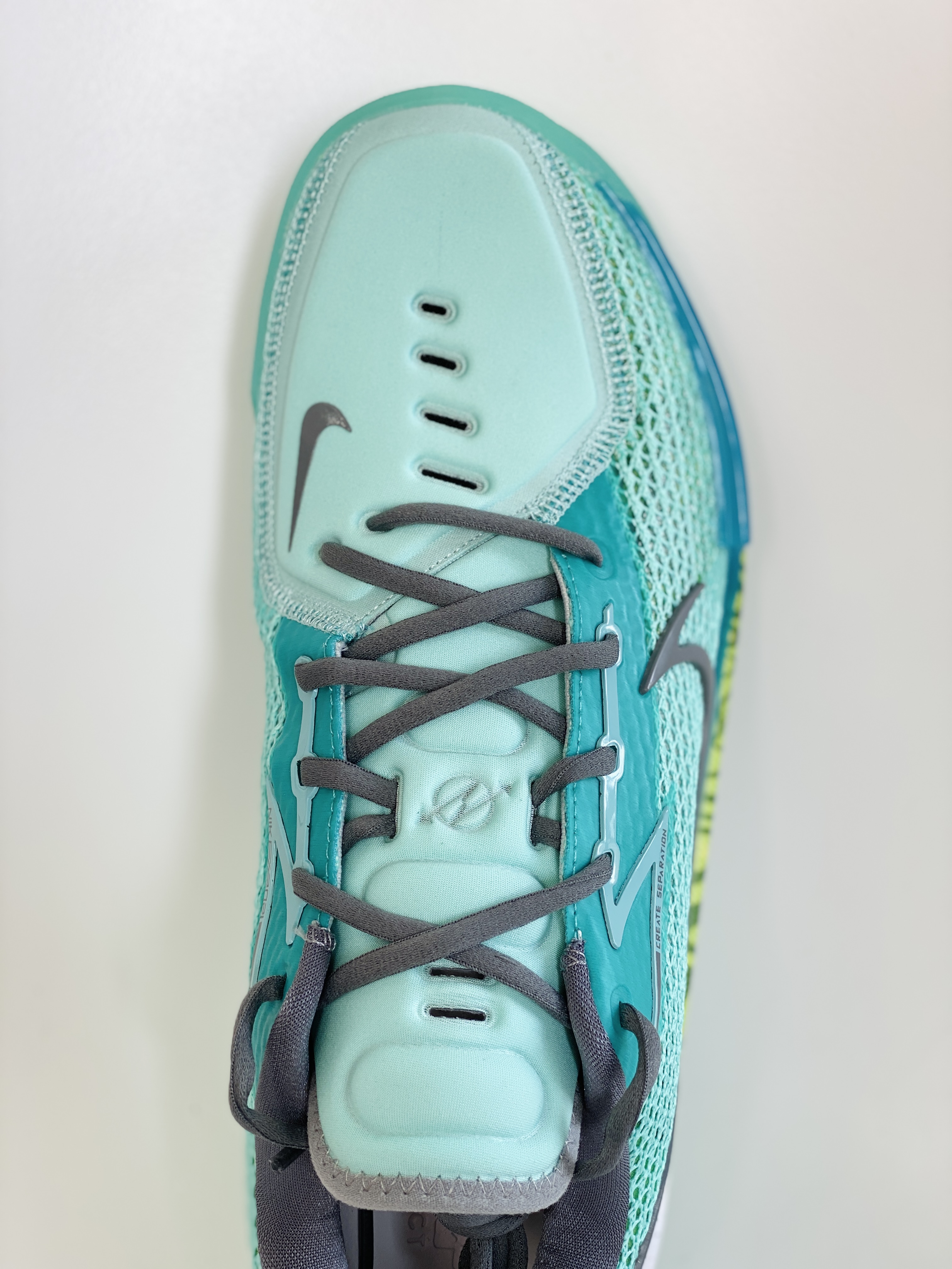  外贸 GT Cut Sabrina Lonescu 中底＋碳板版本  低筒  篮球鞋 球鞋 实战鞋 全掌气垫 TPU抗扭 男鞋  绿色 CZ0175-901