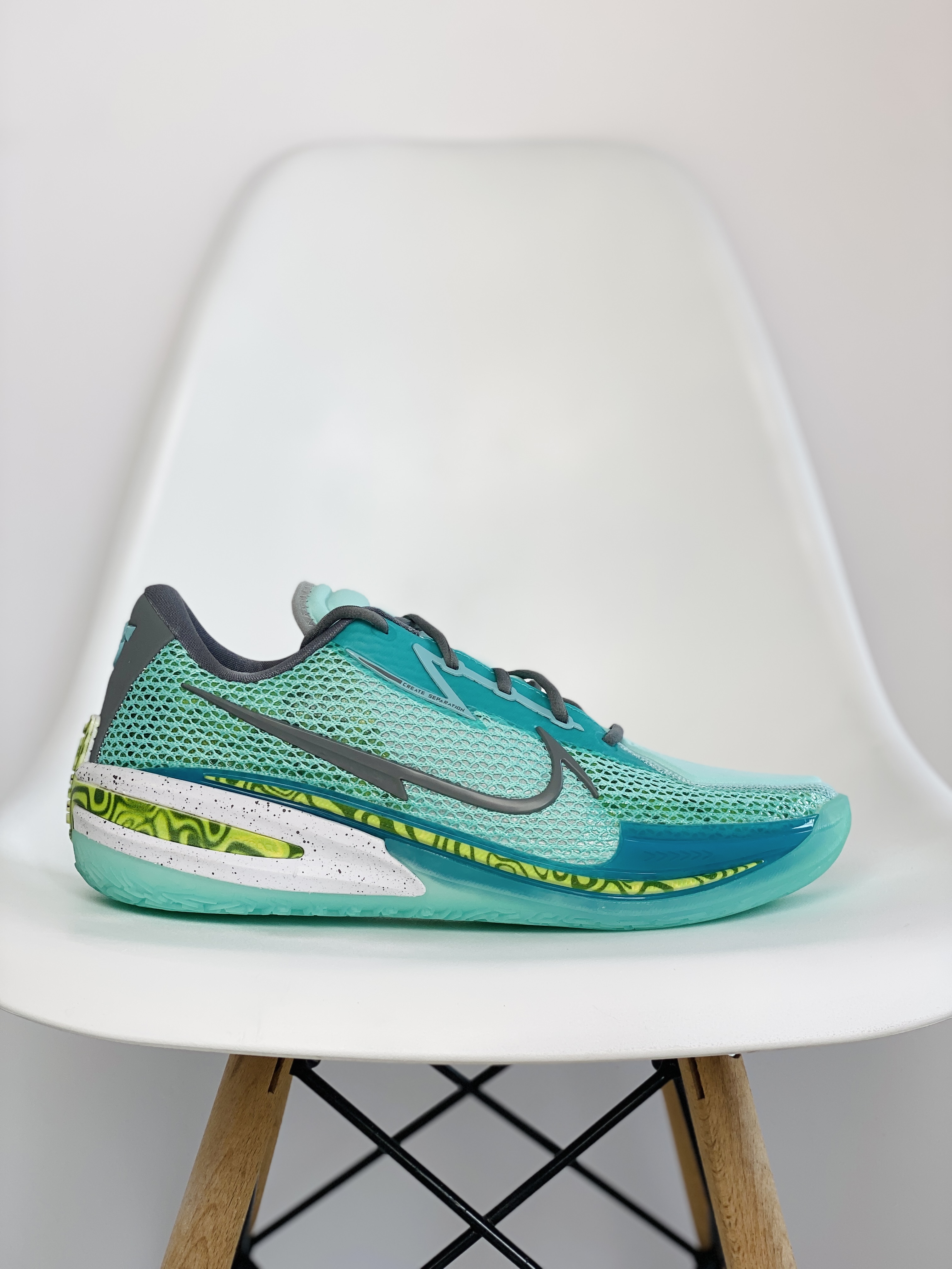  外贸 GT Cut Sabrina Lonescu 中底＋碳板版本  低筒  篮球鞋 球鞋 实战鞋 全掌气垫 TPU抗扭 男鞋  绿色 CZ0175-901