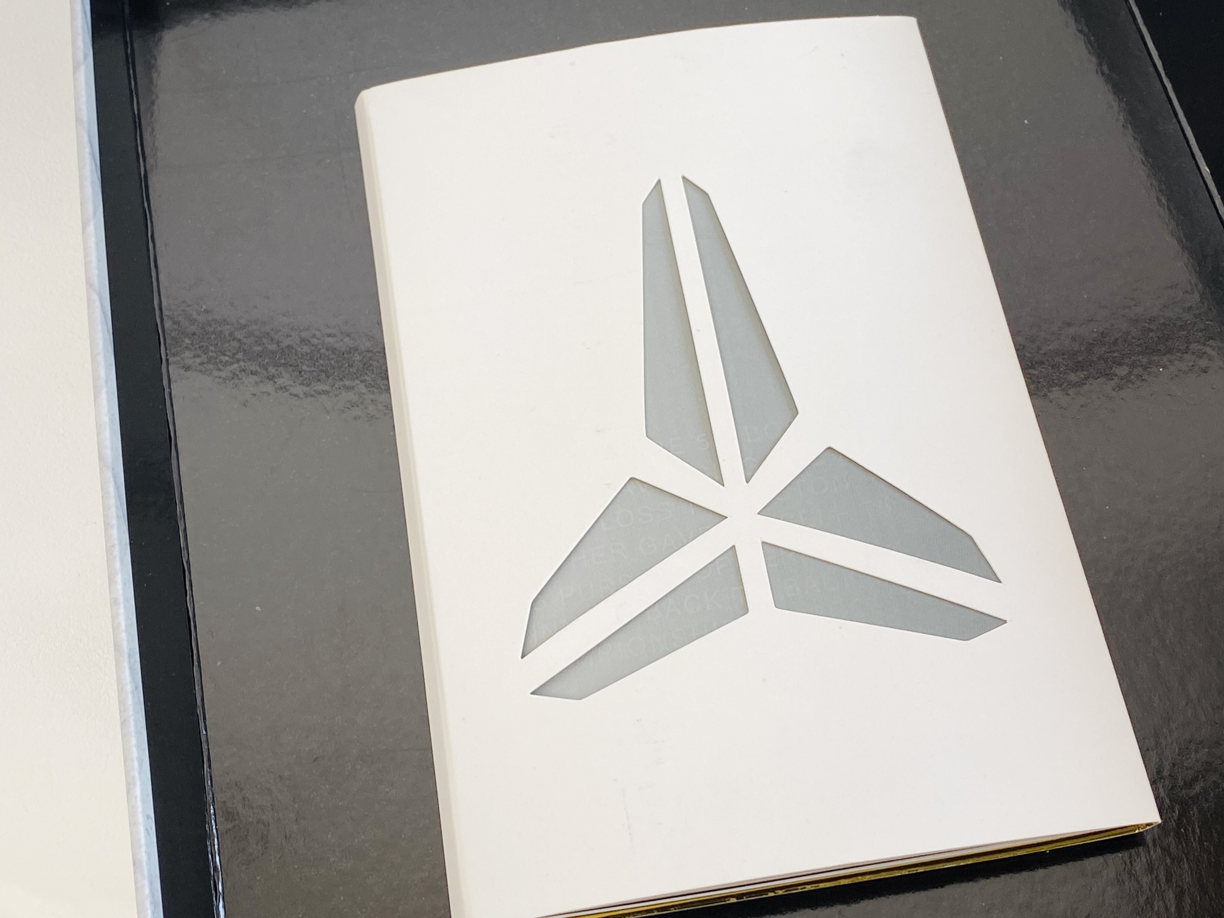  到货后不可临时取消退换 偏小半码到一码最强实战 H12 Kobe6 Black Mamba Collection Fade 前掌Zoom气垫 后掌EVA缓震 球鞋 籃球鞋 實戰鞋  真碳板 波鞋 男鞋  深灰 869457-007