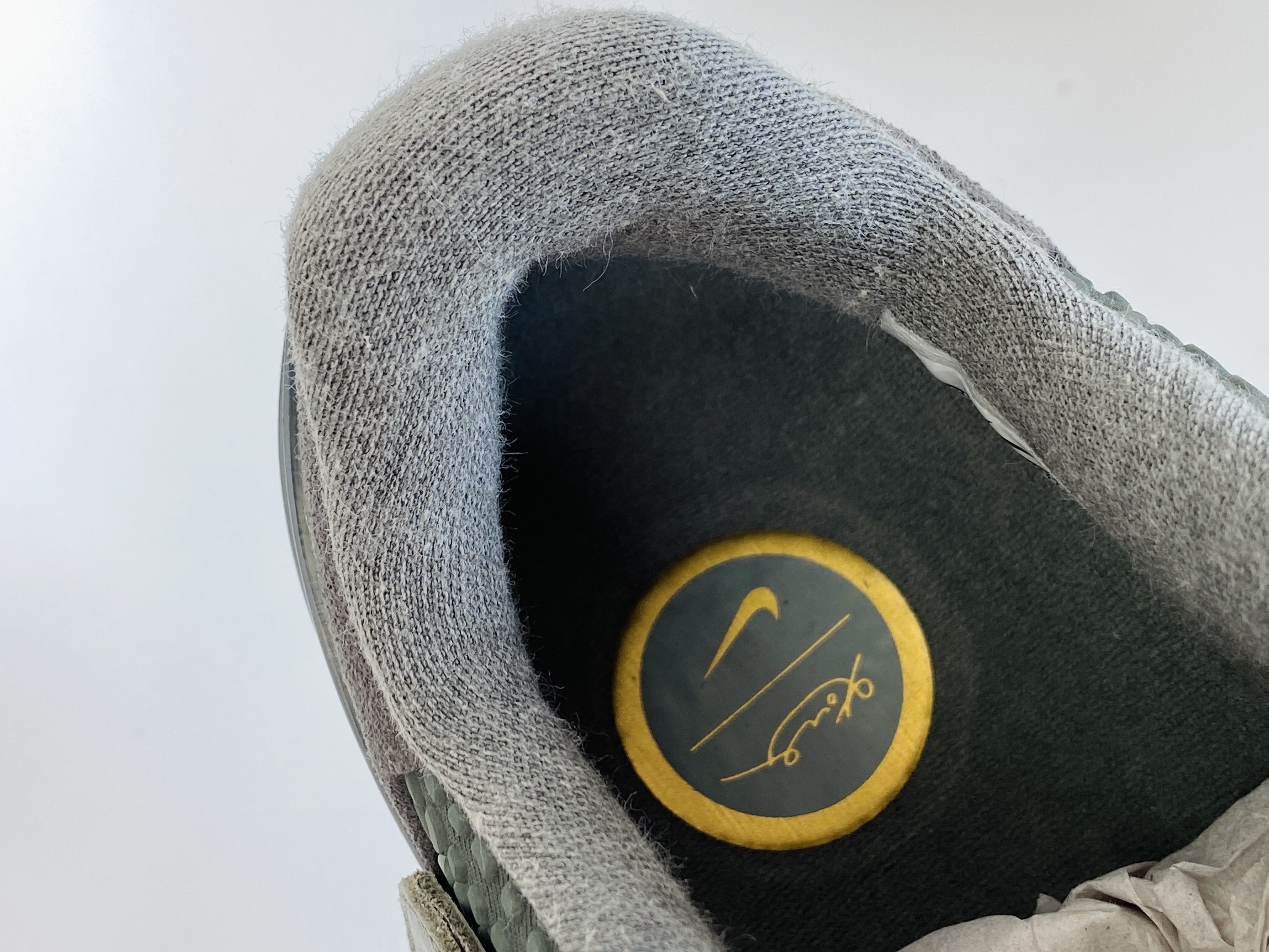  到货后不可临时取消退换 偏小半码到一码最强实战 H12 Kobe6 Black Mamba Collection Fade 前掌Zoom气垫 后掌EVA缓震 球鞋 籃球鞋 實戰鞋  真碳板 波鞋 男鞋  深灰 869457-007