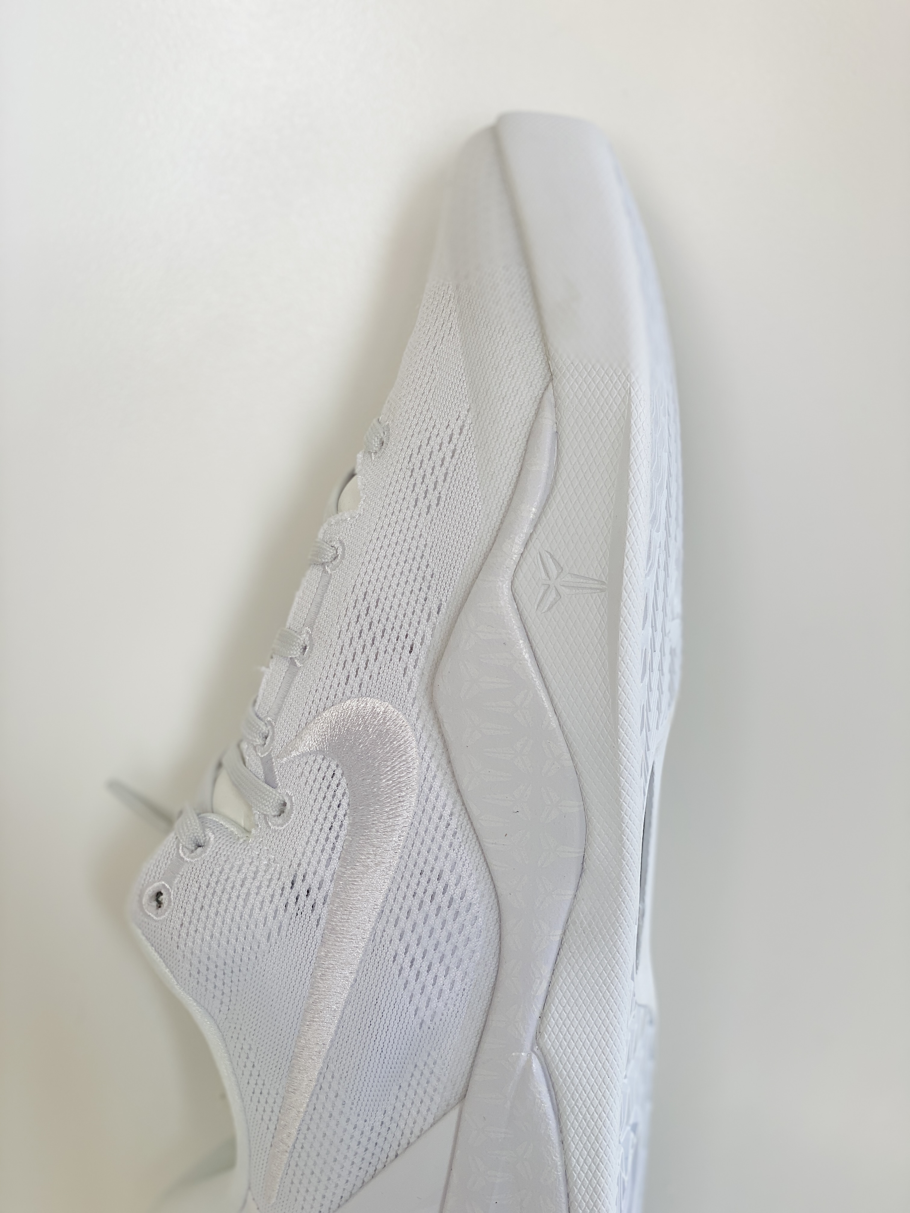 S2  Kobe8 Halo 科比8  2023 低筒 React鞋墊 籃球鞋 實戰鞋 球鞋 男鞋 白龙 FJ9364-100