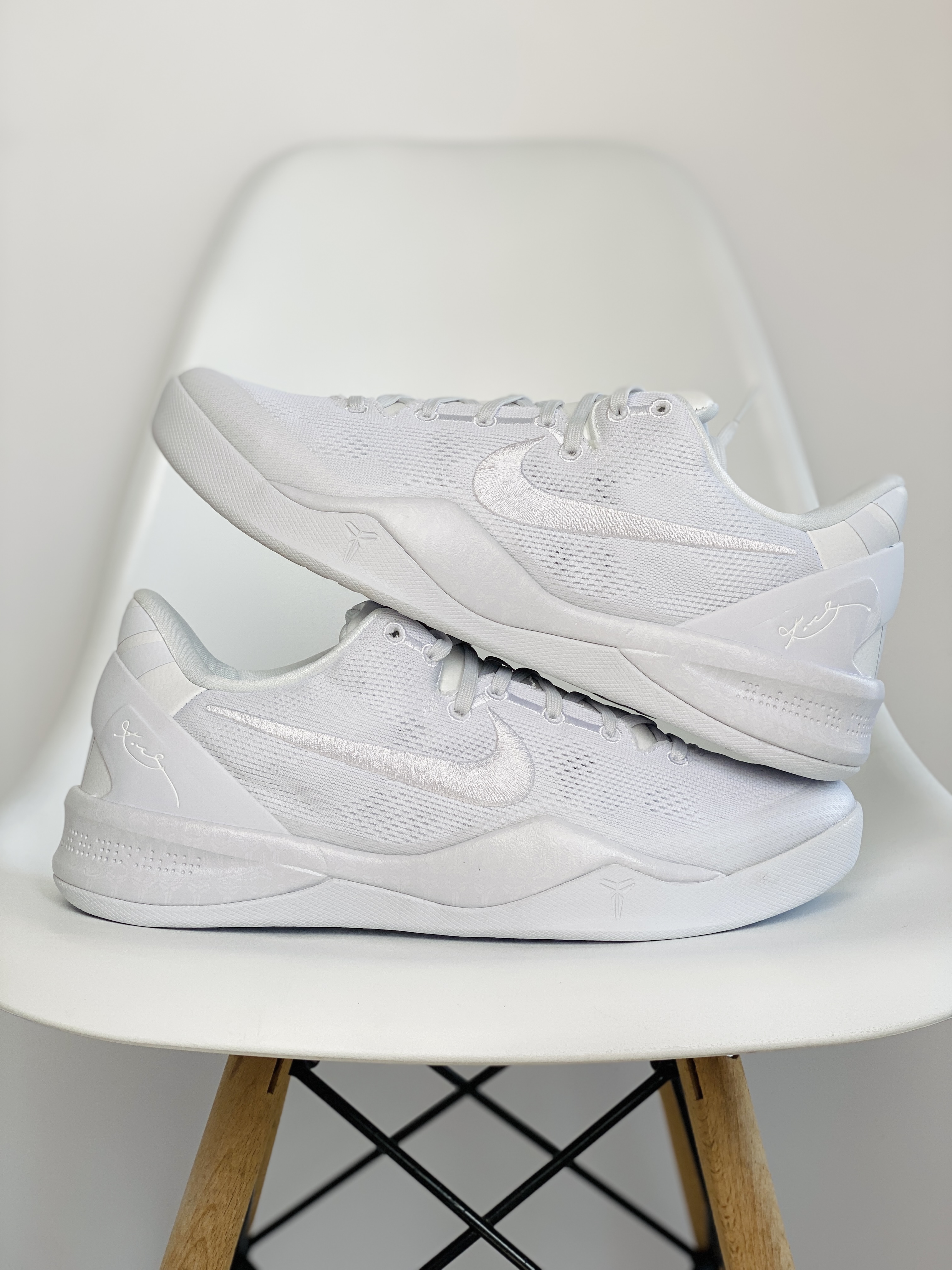 S2  Kobe8 Halo 科比8  2023 低筒 React鞋墊 籃球鞋 實戰鞋 球鞋 男鞋 白龙 FJ9364-100