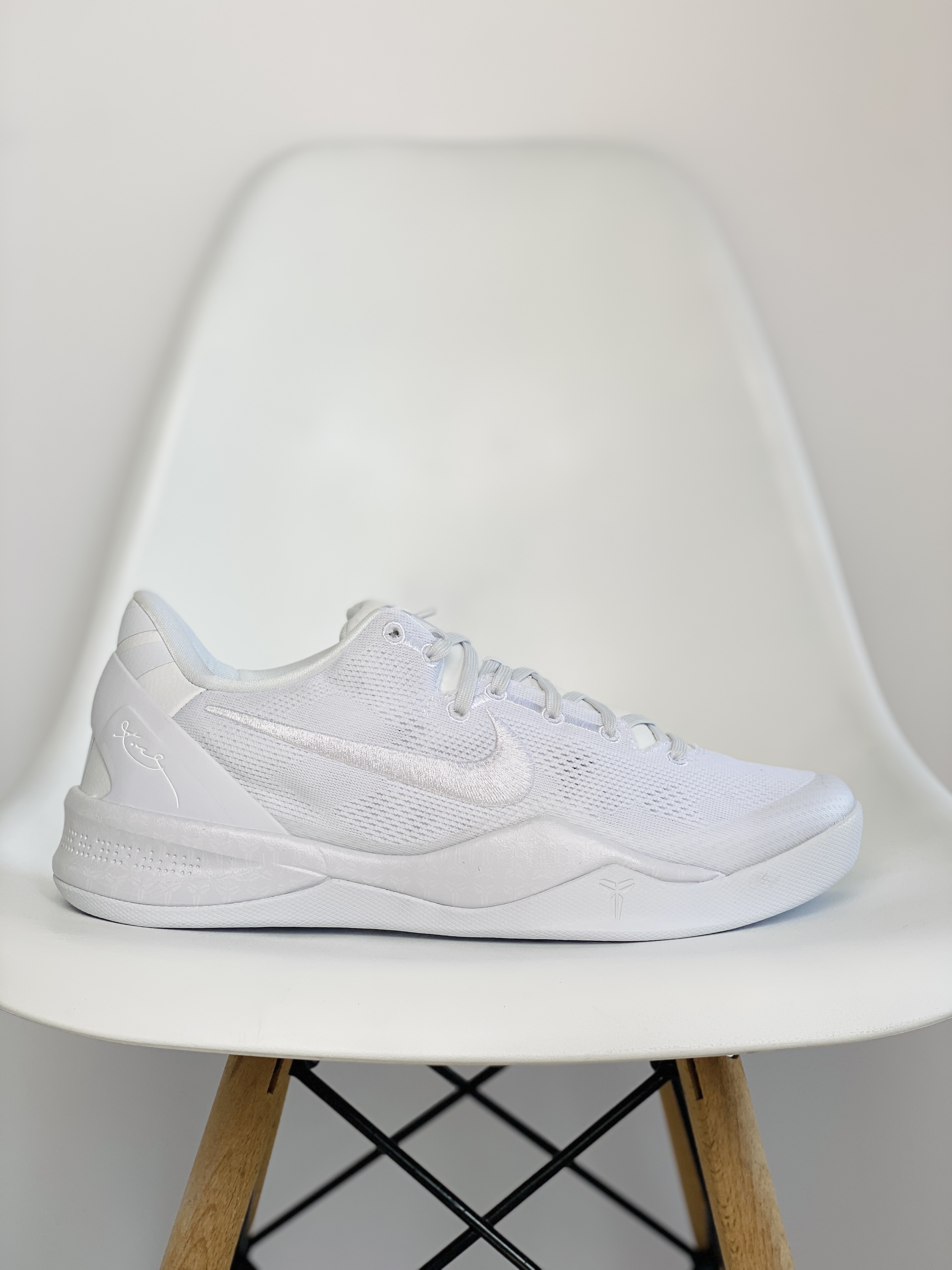 S2  Kobe8 Halo 科比8  2023 低筒 React鞋墊 籃球鞋 實戰鞋 球鞋 男鞋 白龙 FJ9364-100