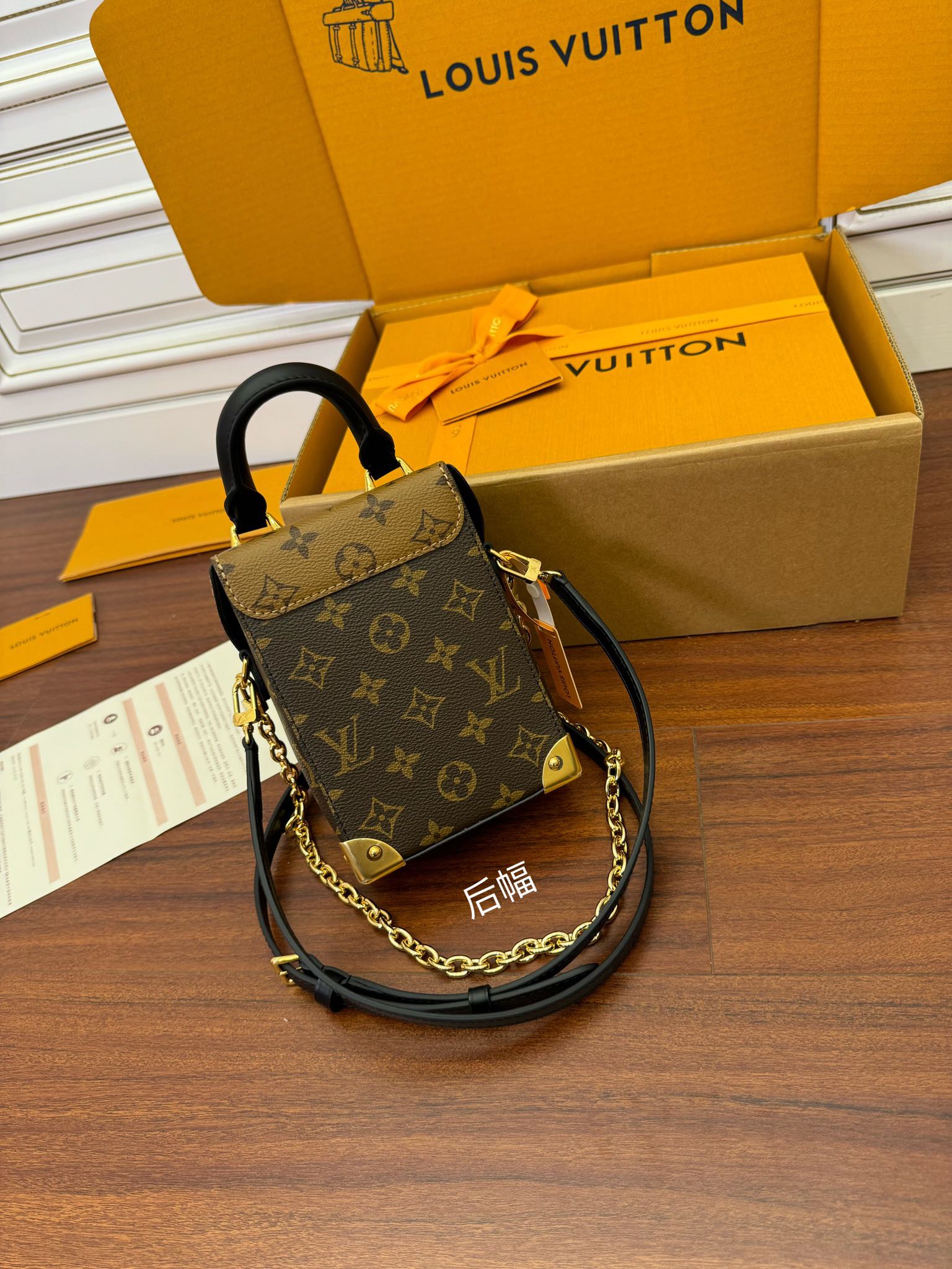 LOUIS VUITTON 路易威登 Camera 老花满印锁扣开合链条牛皮革 斜挎包 单肩包 手提包 盒子包 棕色 M82465