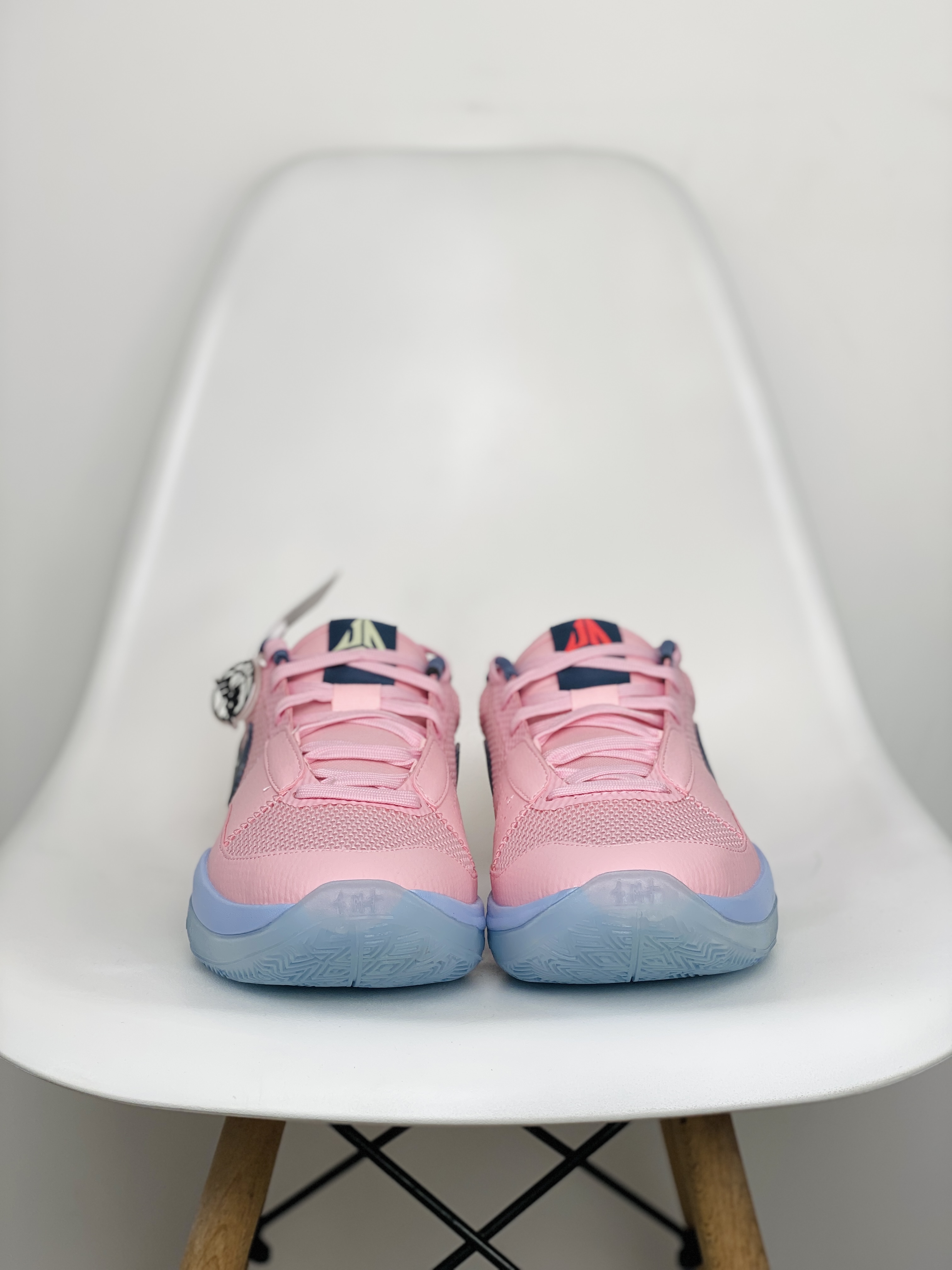  滅世 莫兰特 1代  Nike Zoom JA1 Day One 低筒 前後氣墊 耐磨透氣 實戰籃球鞋 波鞋 球鞋 男鞋 波鞋 中柔粉 FV1282-600