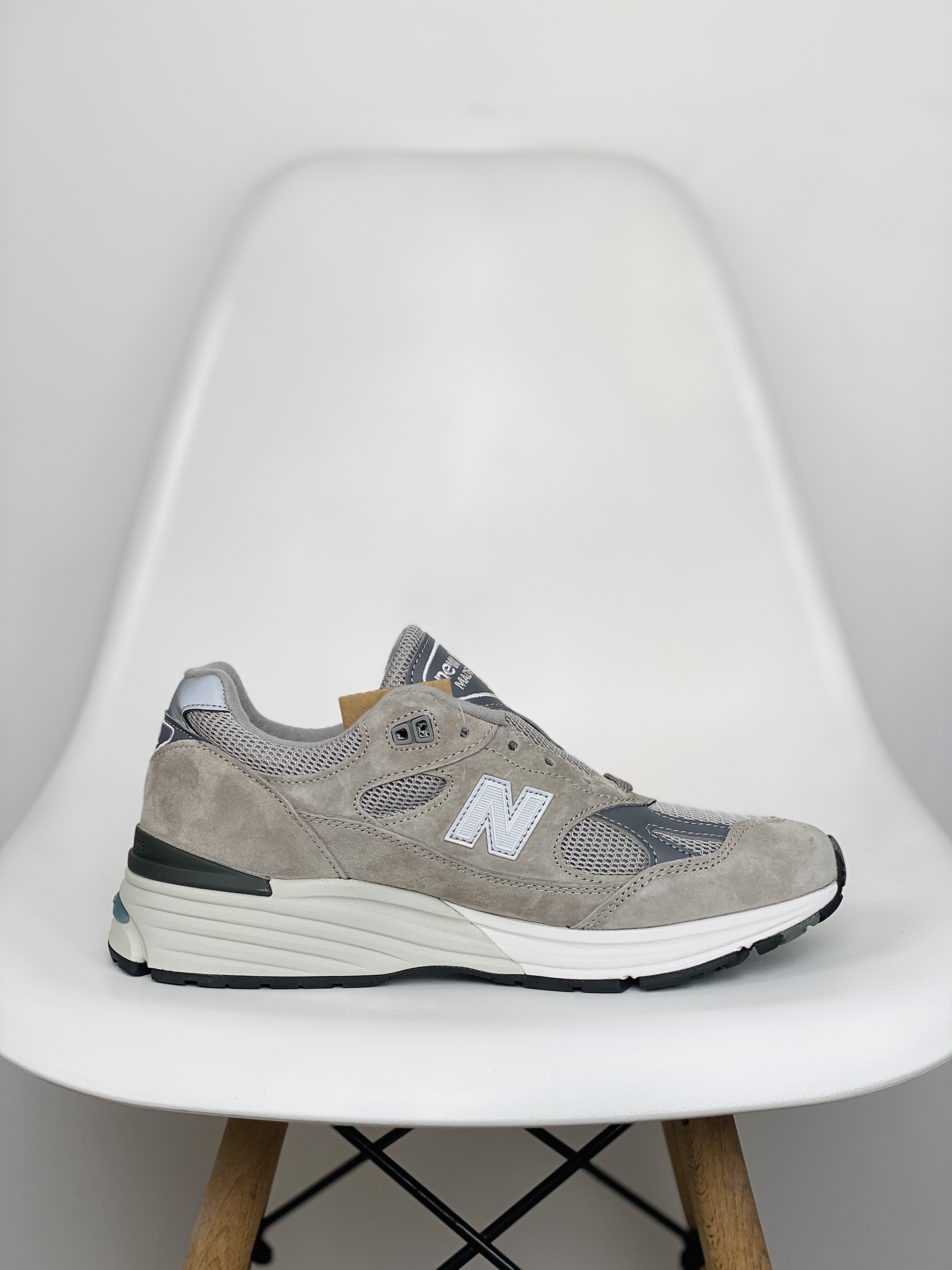  新版  New Balance 991V2  低筒 复古跑鞋 休闲鞋 运动鞋 波鞋 男鞋 女鞋 元祖灰 U991GL2