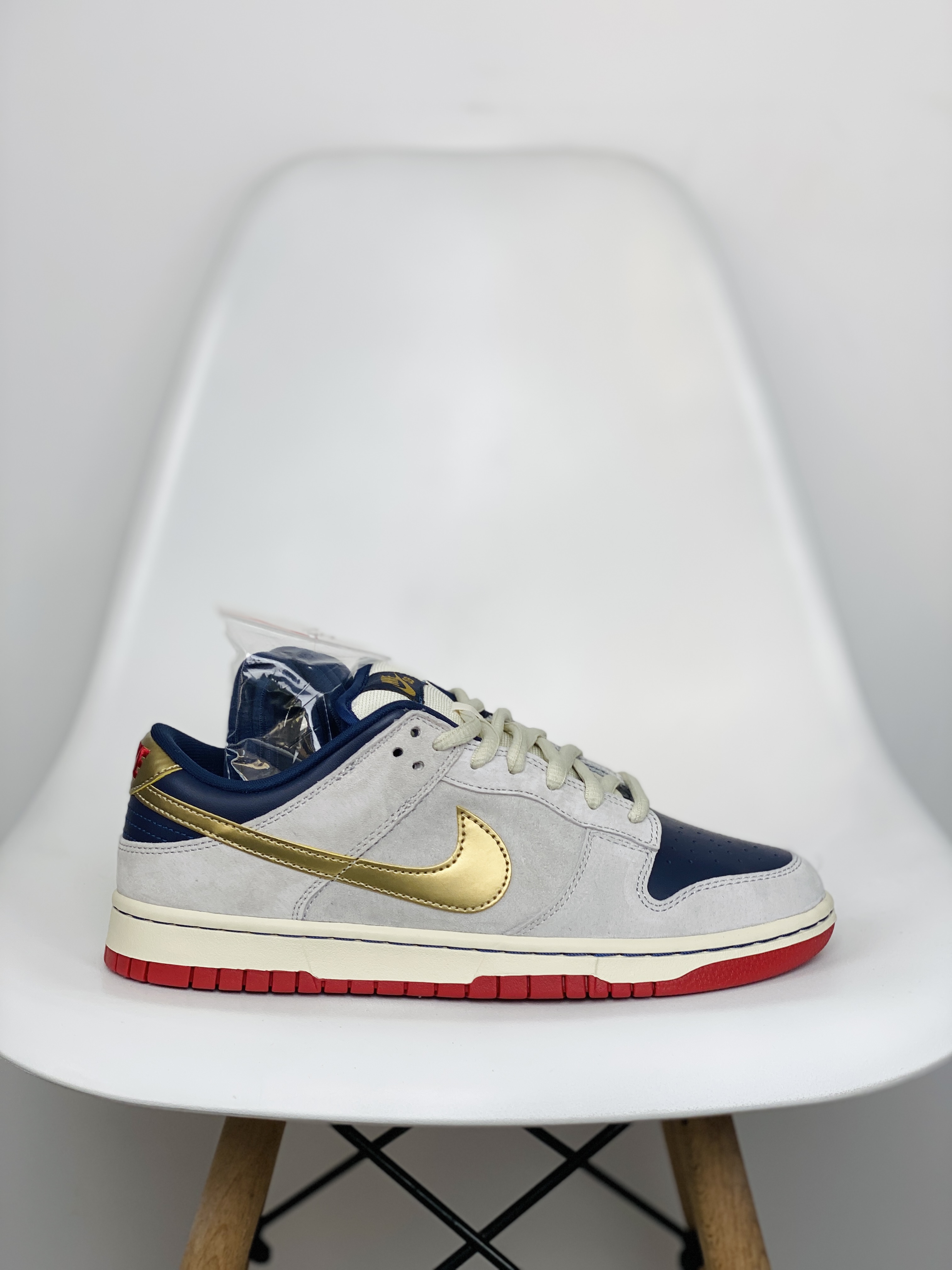  Dunk SB Low Pro Oid Spice 低筒 复古板鞋 休闲鞋 男鞋 女鞋 波鞋 白蓝金 304292-272 