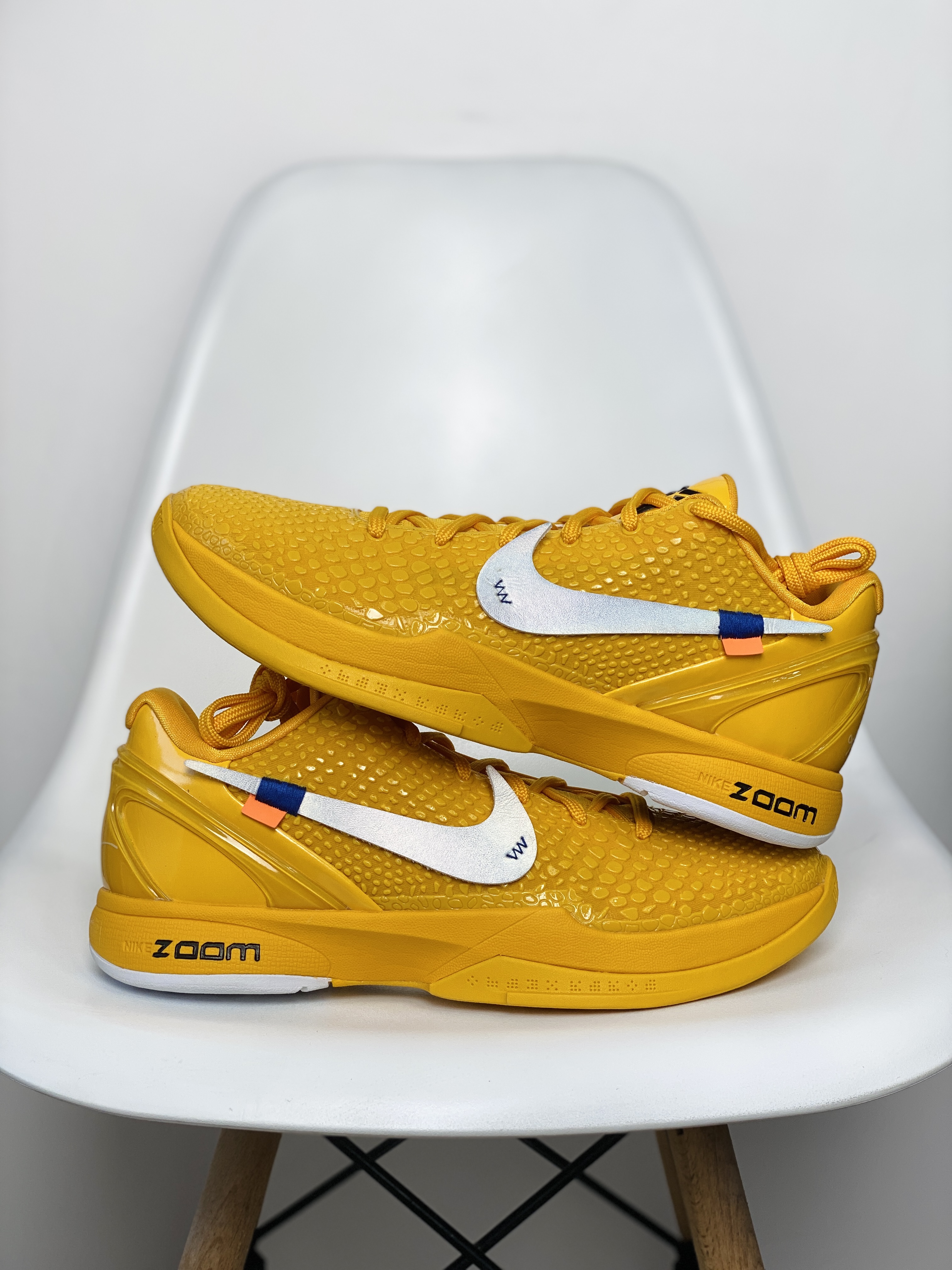  S2 Off White  Kobe 6  科比 6 低筒 前掌气垫 后掌EVA 球鞋 籃球鞋 實戰鞋  真碳板 男鞋 波鞋  黄色 CW2190-501