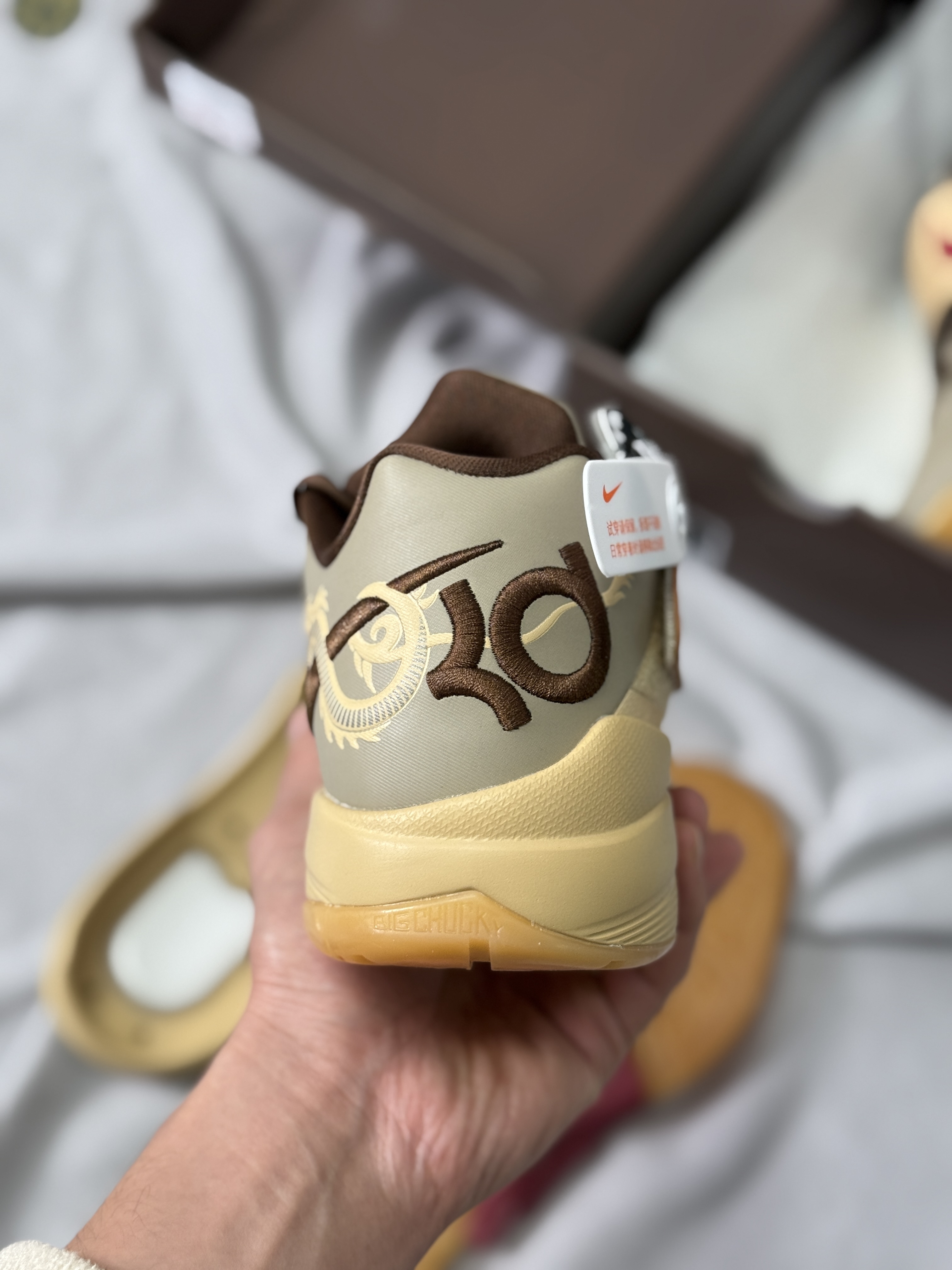  灭世纯原 KD4 Galaxy 杜兰特4代 低筒 前后气垫 缓震休闲 篮球鞋 波鞋 男款  龙年FJ4189-200