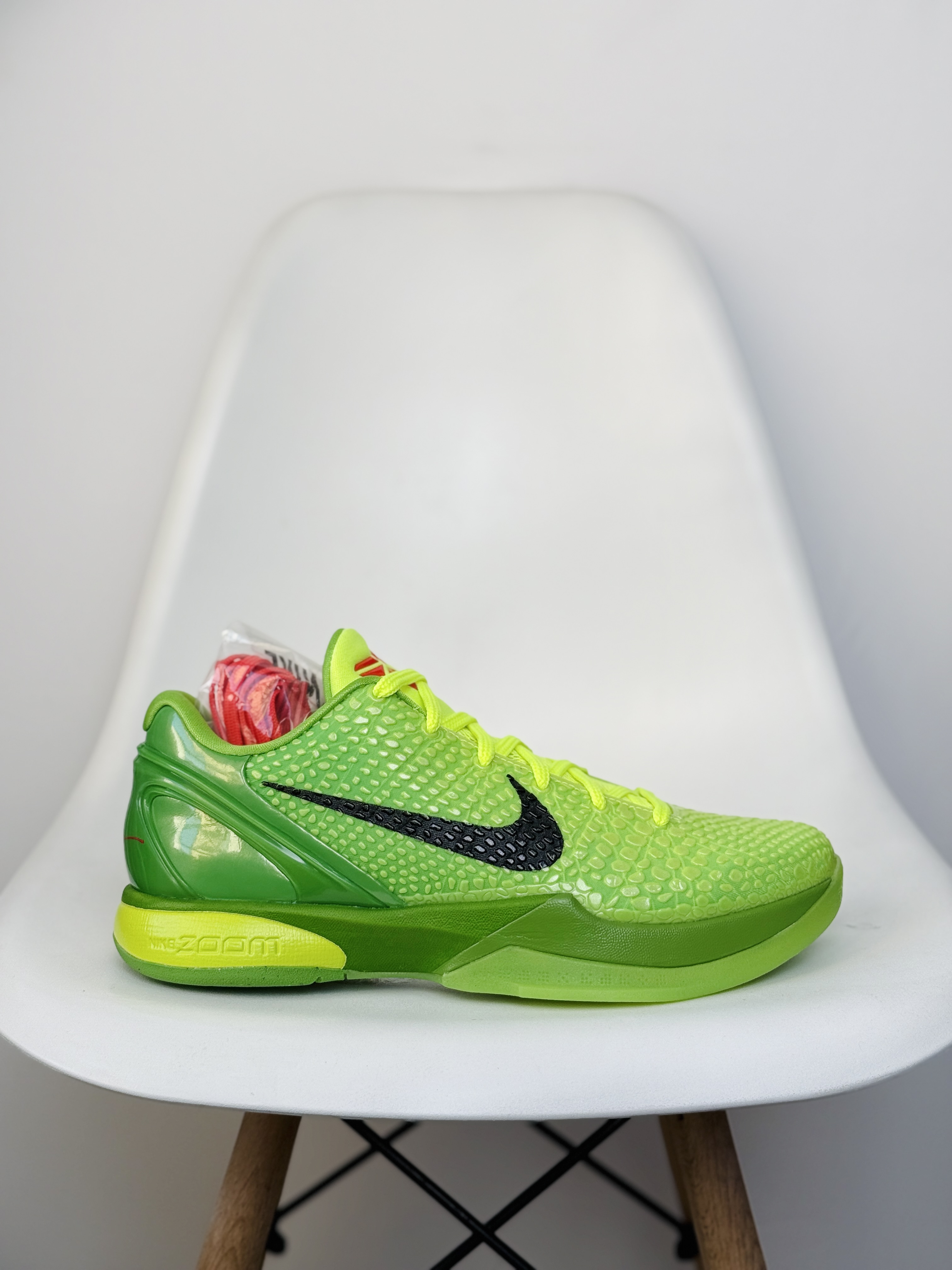  GX KOBE6  Protro Grinch 前掌氣墊 后掌EVA  科比 6  籃球鞋 實戰鞋 真碳板 波鞋 球鞋 波鞋 男鞋  青竹丝 青蜂侠  CW2190-300