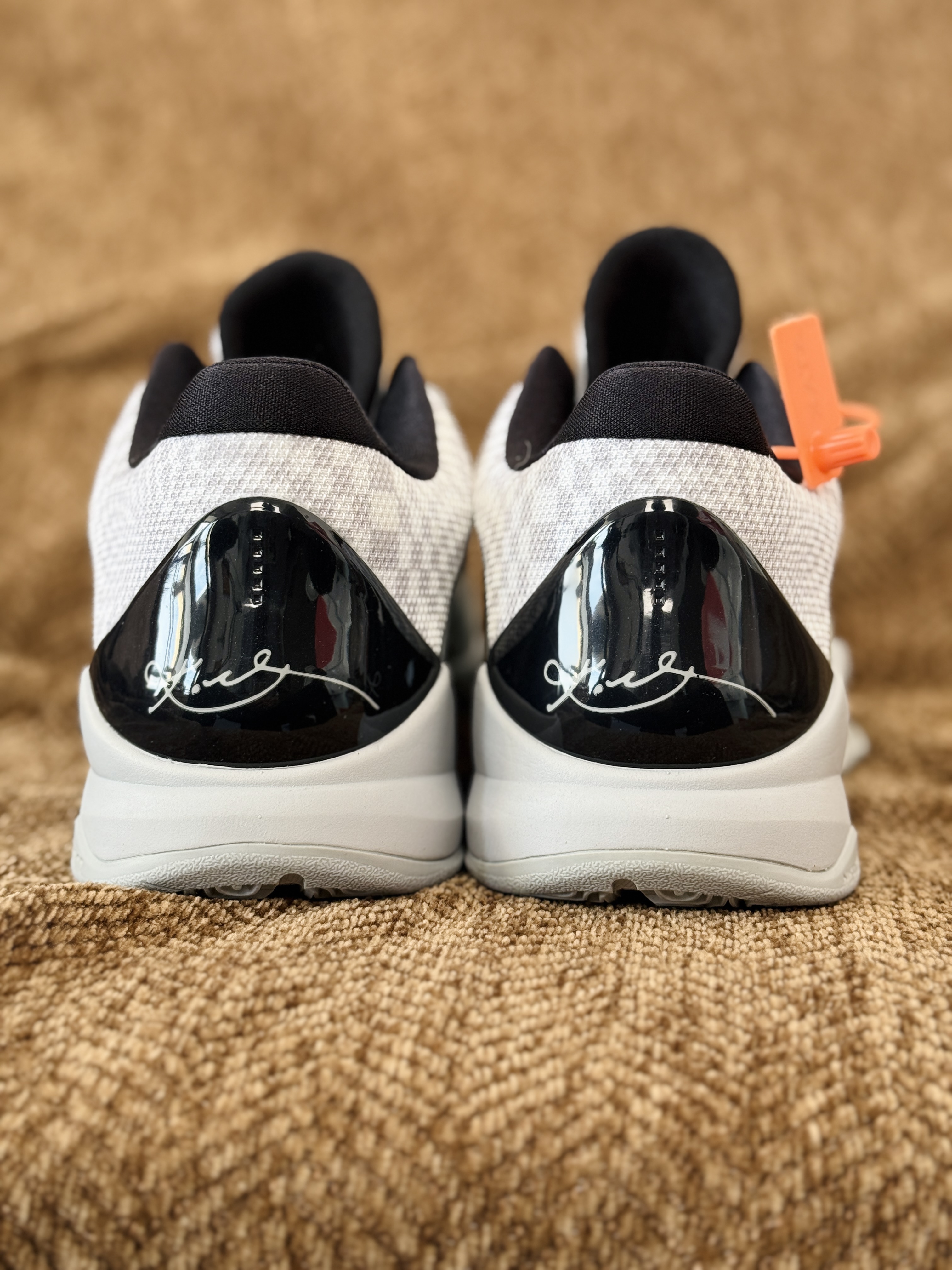 STAR -S级别 Kobe 5 Chaos  Zebra 篮球鞋 球鞋 波鞋 实战鞋 运动耐磨防滑 男鞋 波鞋 斑马 CD4991-003