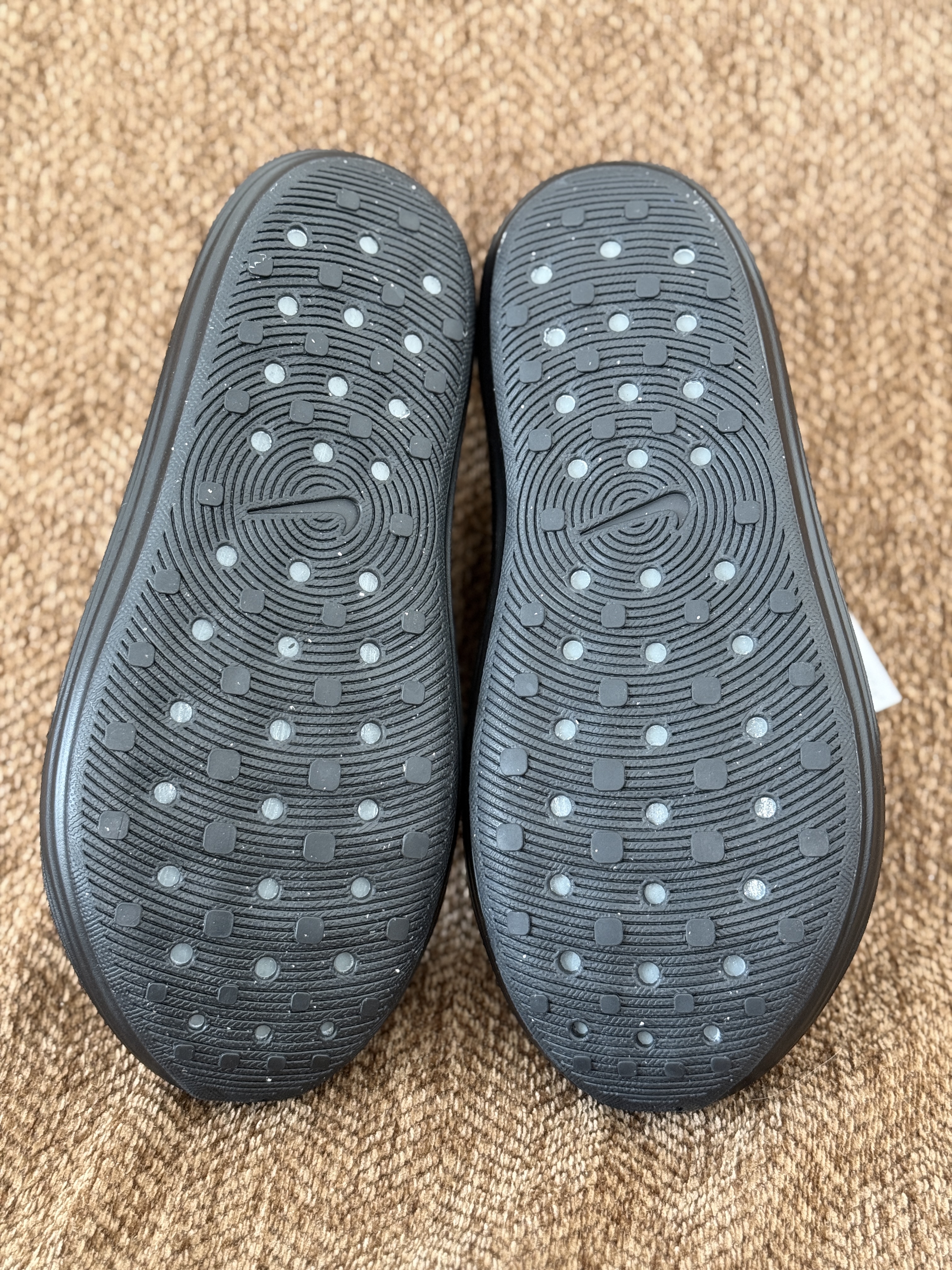 正确复合底 Nike Reactx Rejuven8 洞洞鞋 简约舒适  室外拖鞋 男女同款  黑绿 HV5060-003