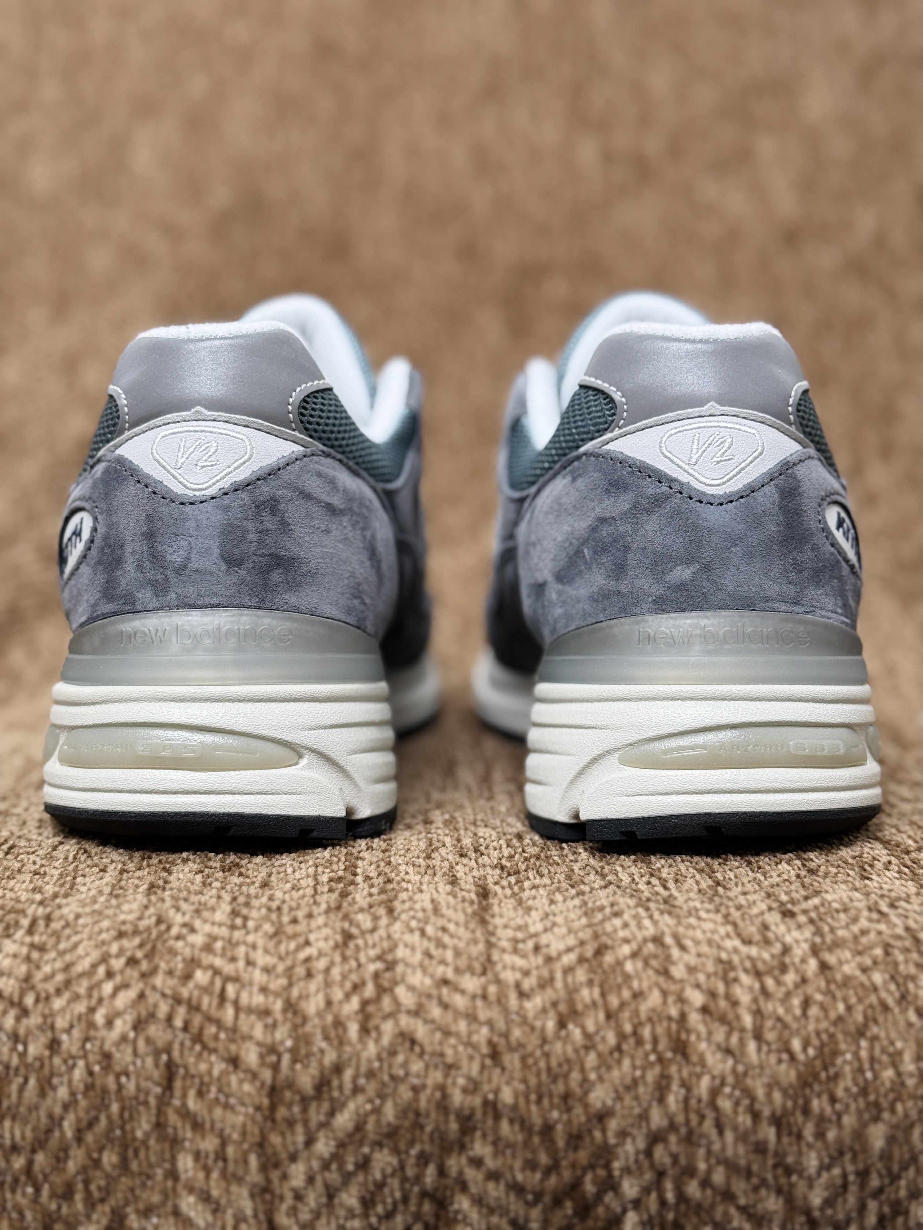 新版  KITH New Balance 991 V2 石头岛 低筒 复古跑鞋 休闲鞋 运动鞋 波鞋 男鞋 女鞋 灰蓝色 U991KH2