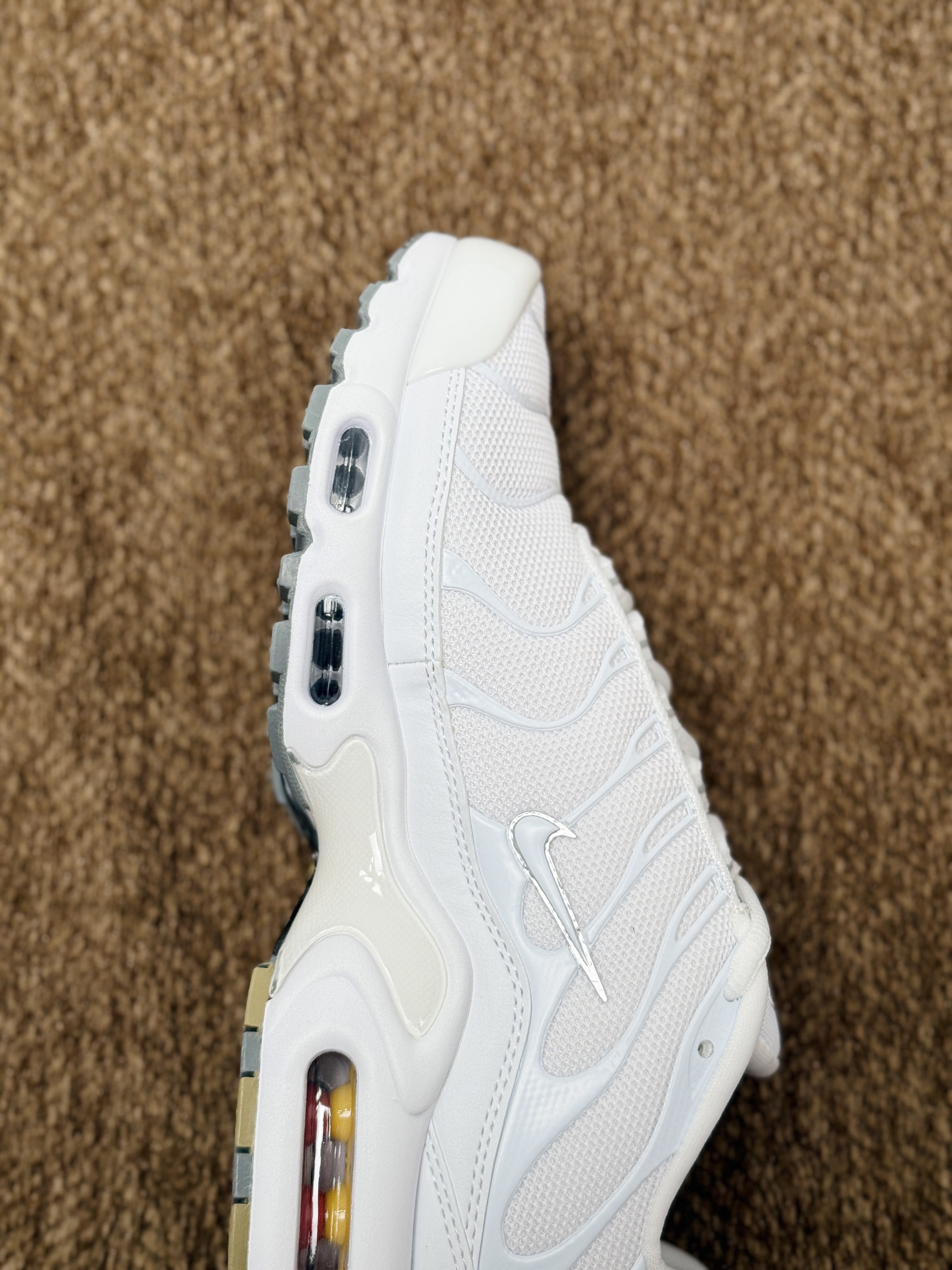 Nike Air Max Plus  TN大气垫 低筒 网布防滑 运动鞋 休闲鞋 球鞋 男鞋 波鞋  白色 604133-139