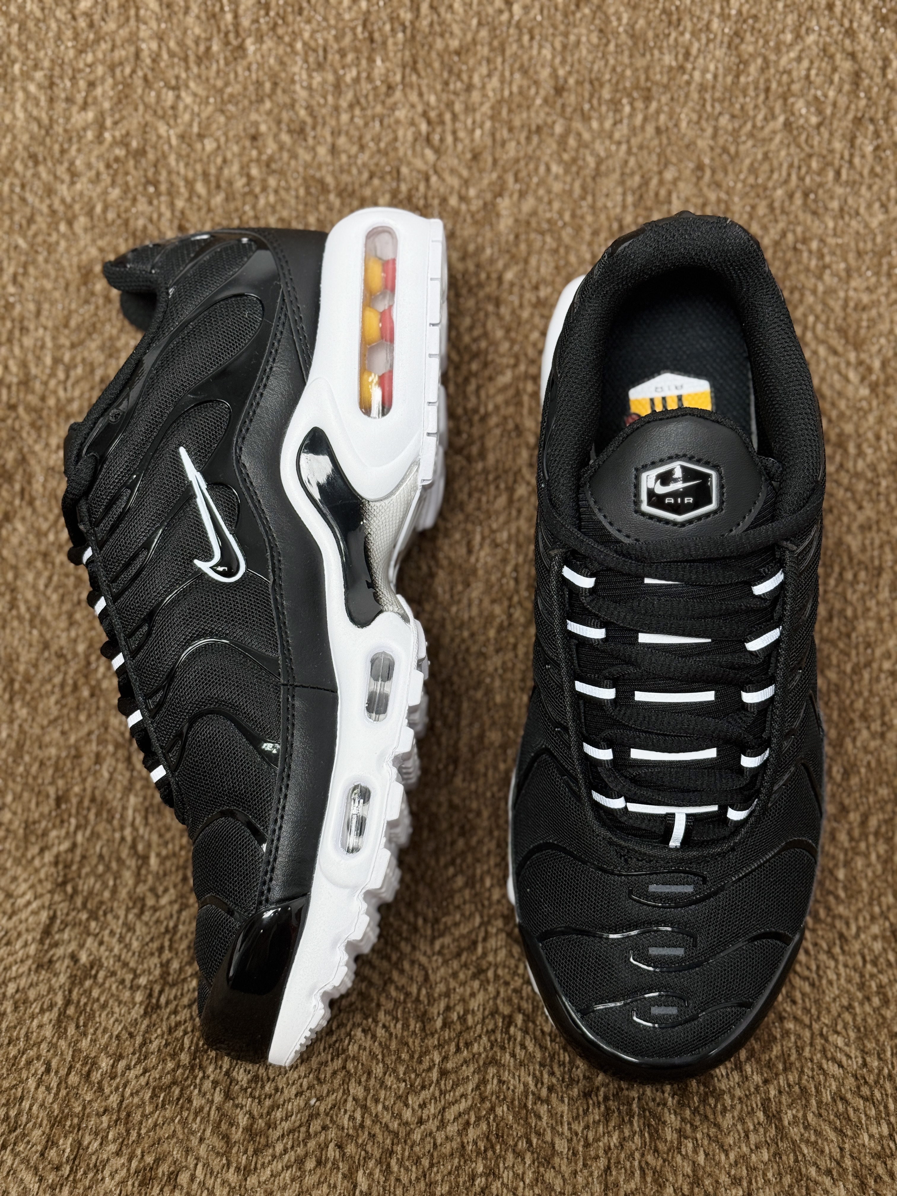 Nike Air Max Plus  TN大气垫 低筒 网布防滑 运动鞋 休闲鞋 球鞋 男鞋 波鞋  黑白 DM2362-001