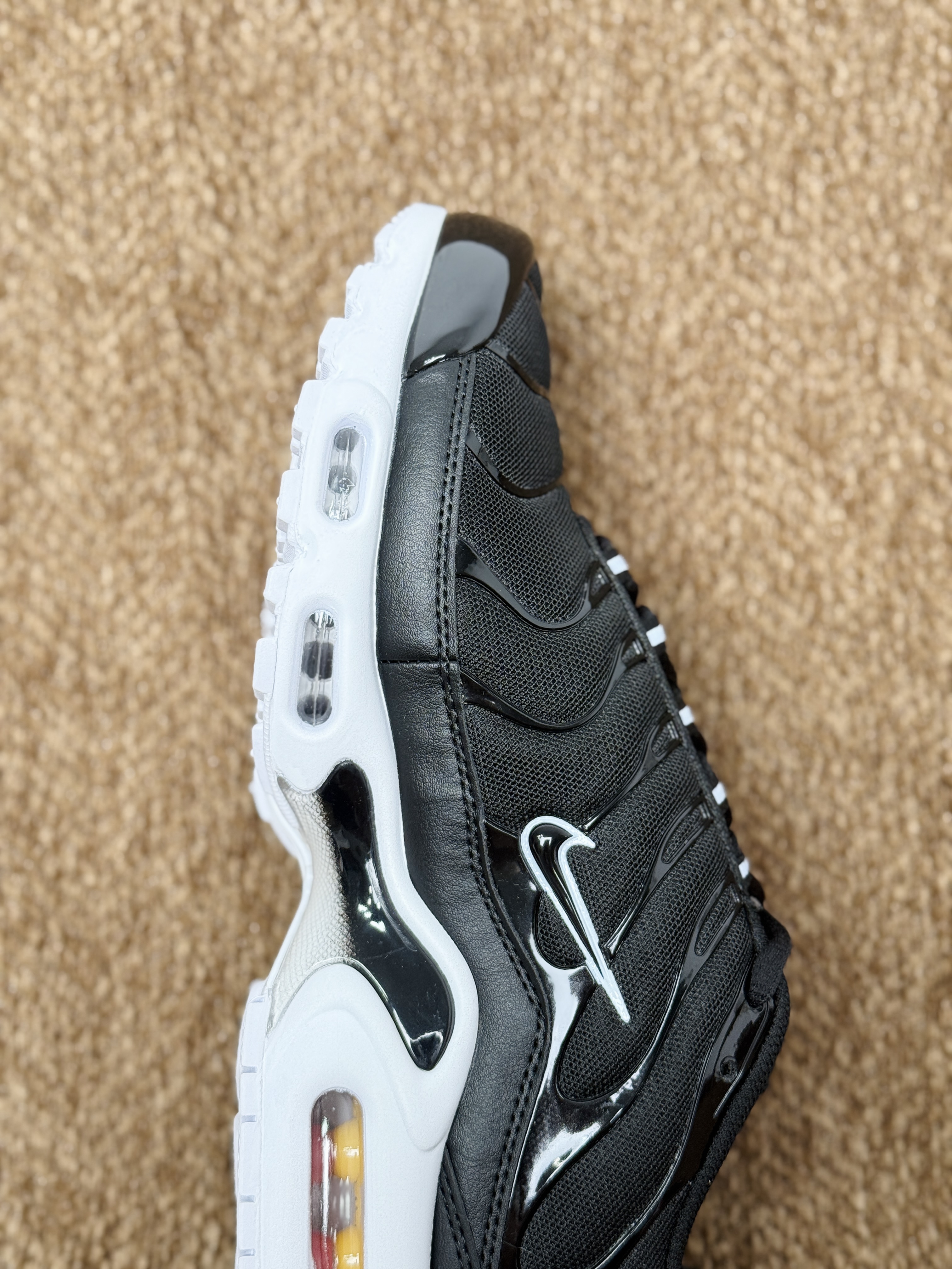 Nike Air Max Plus  TN大气垫 低筒 网布防滑 运动鞋 休闲鞋 球鞋 男鞋 波鞋  黑白 DM2362-001