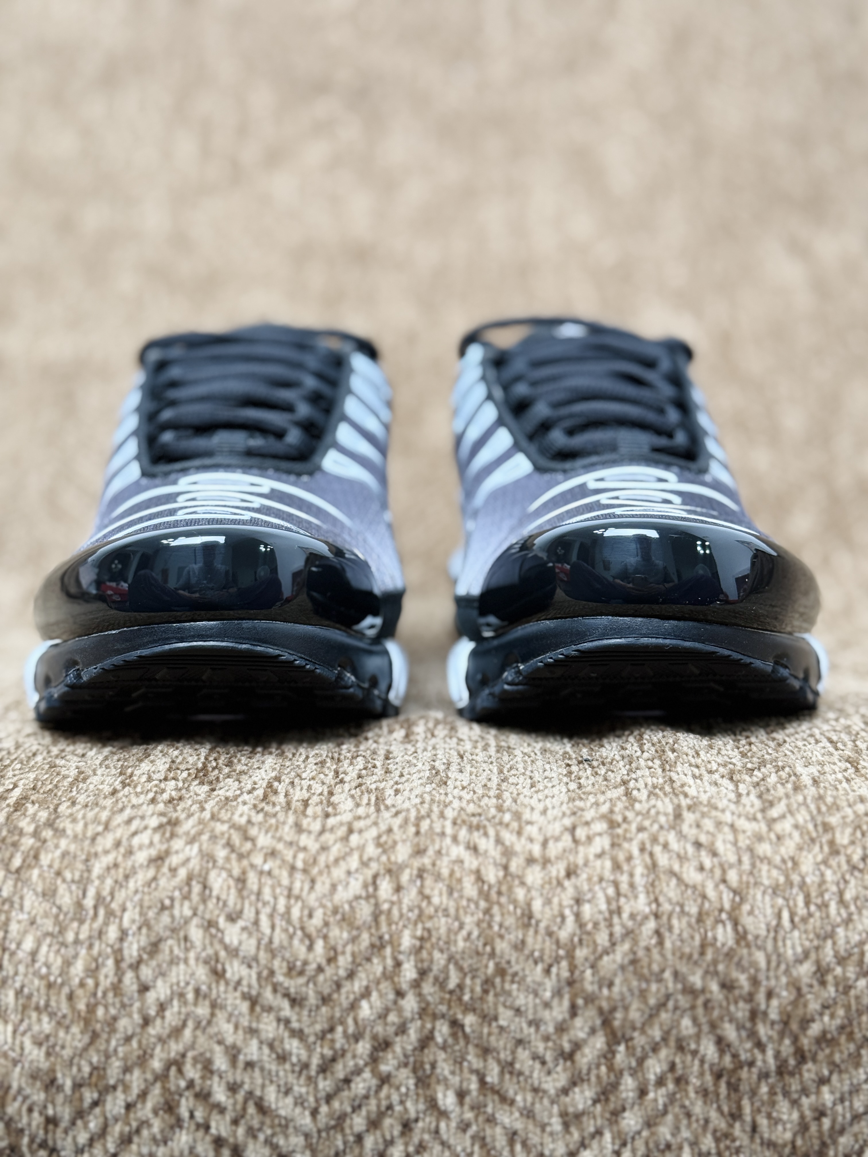 Nike Air Max Plus  TN大气垫 低筒 网布防滑 运动鞋 休闲鞋 球鞋 男鞋 波鞋  黑灰 DM0032-003