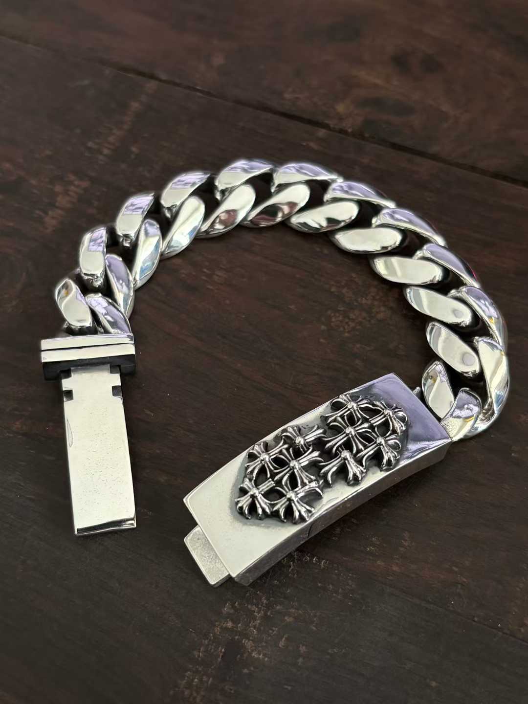 Chrome Hearts Couple's Bracelet — Hand-Distressed Finish CH  克罗心 925银  手工 手链 古巴  