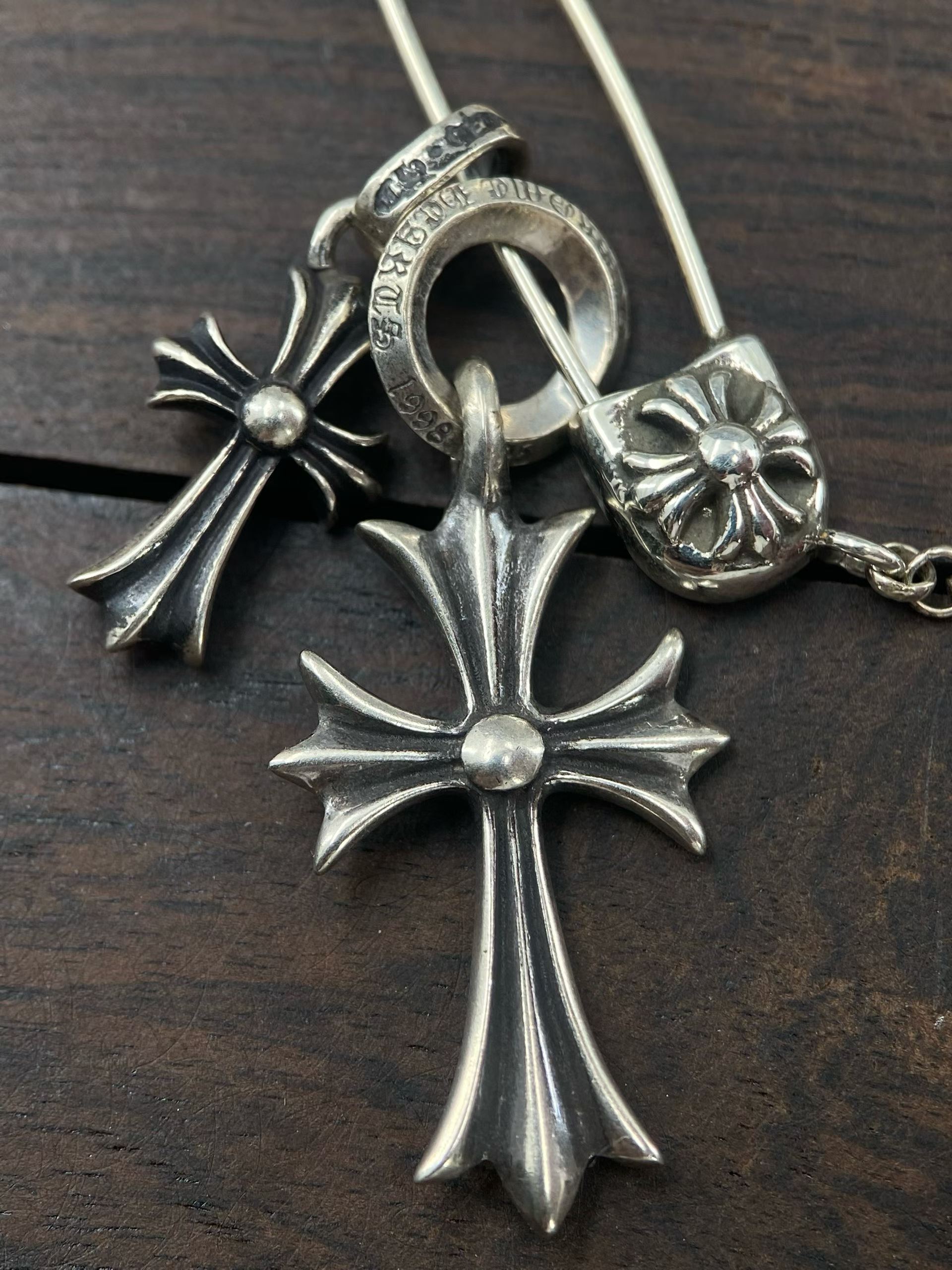 Chrome Hearts  CH 克罗心 925银 双十字 别针 项链  
