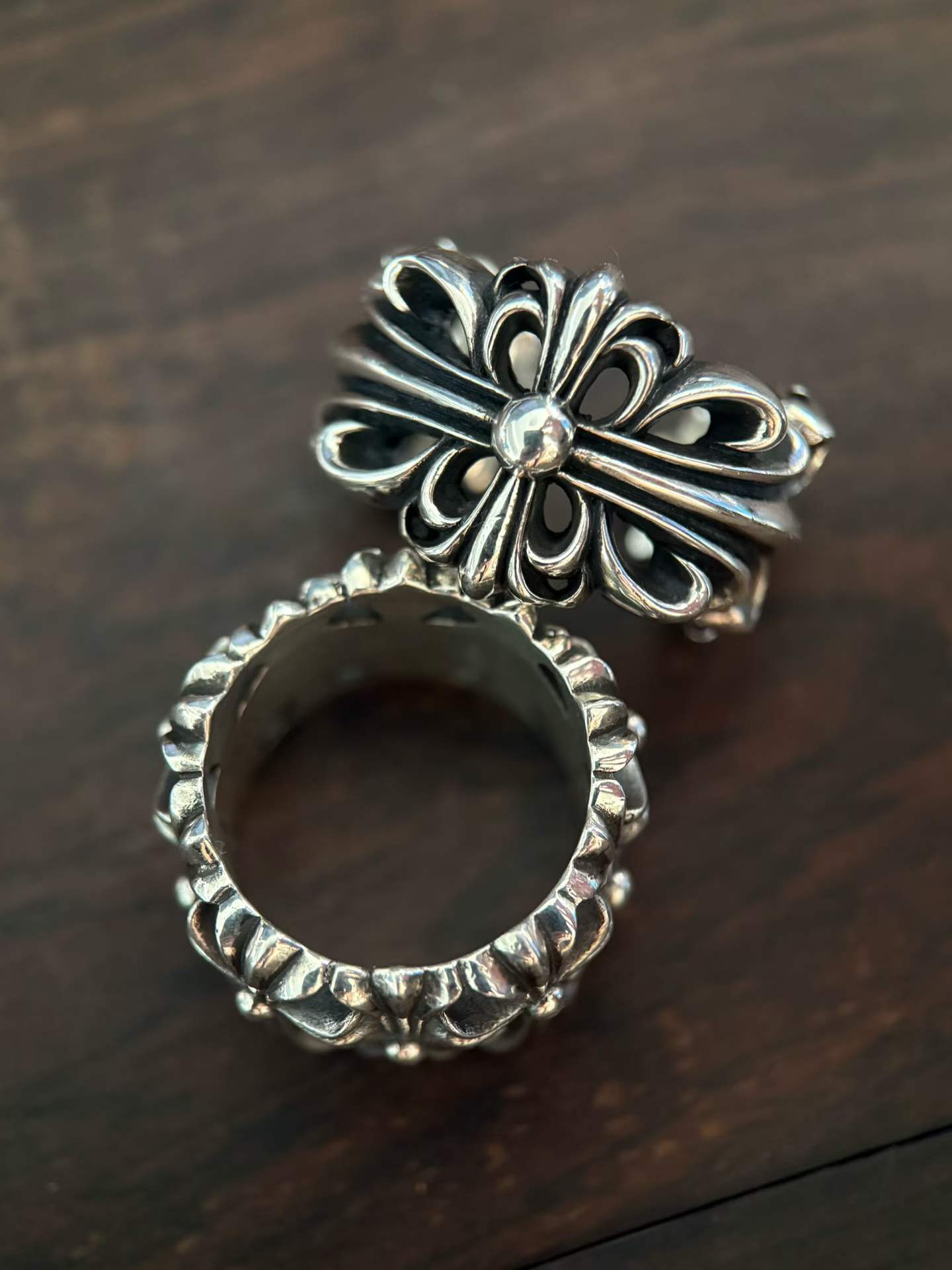 Chrome Hearts  CH 克罗心 925银  男女同款情侣对戒 双十字花 开口 Floral 宽版（由于银价的浮动 與尺寸不同真實售價咨詢客服）