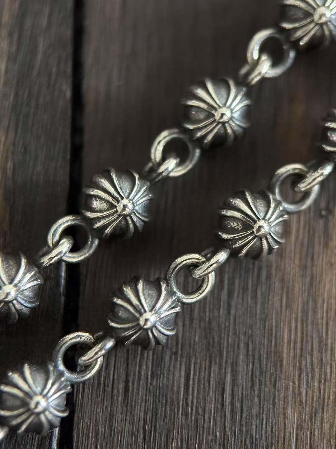 Chrome Hearts  CH 克罗心 925银 十字花球 手链（由于银价的浮动 與尺寸不同真實售價咨詢客服）