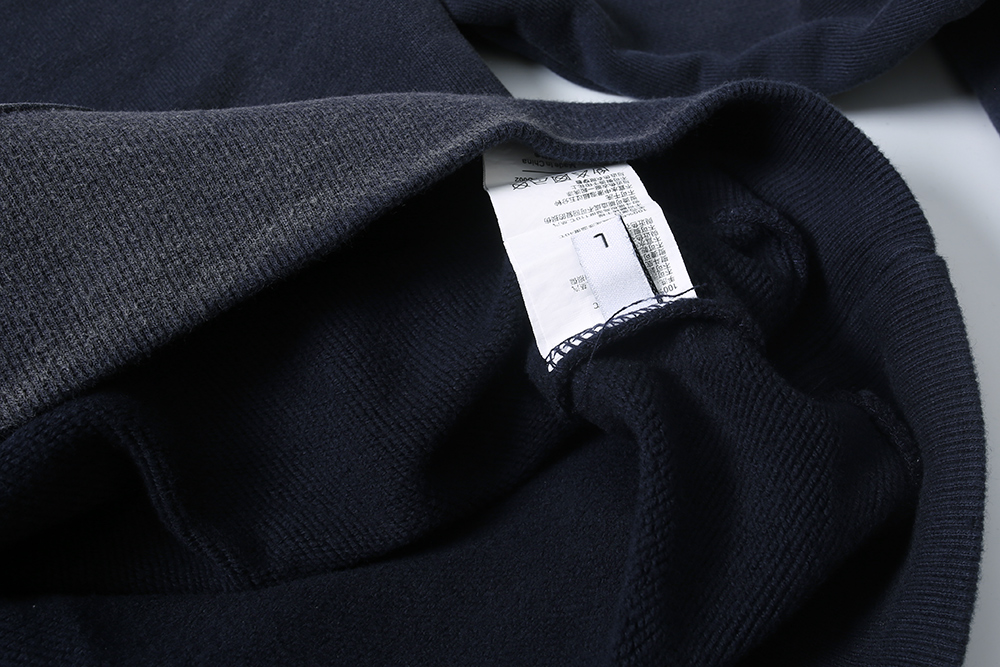 MADNESS 宽松防风 做旧洗水圆领 卫衣 蓝色