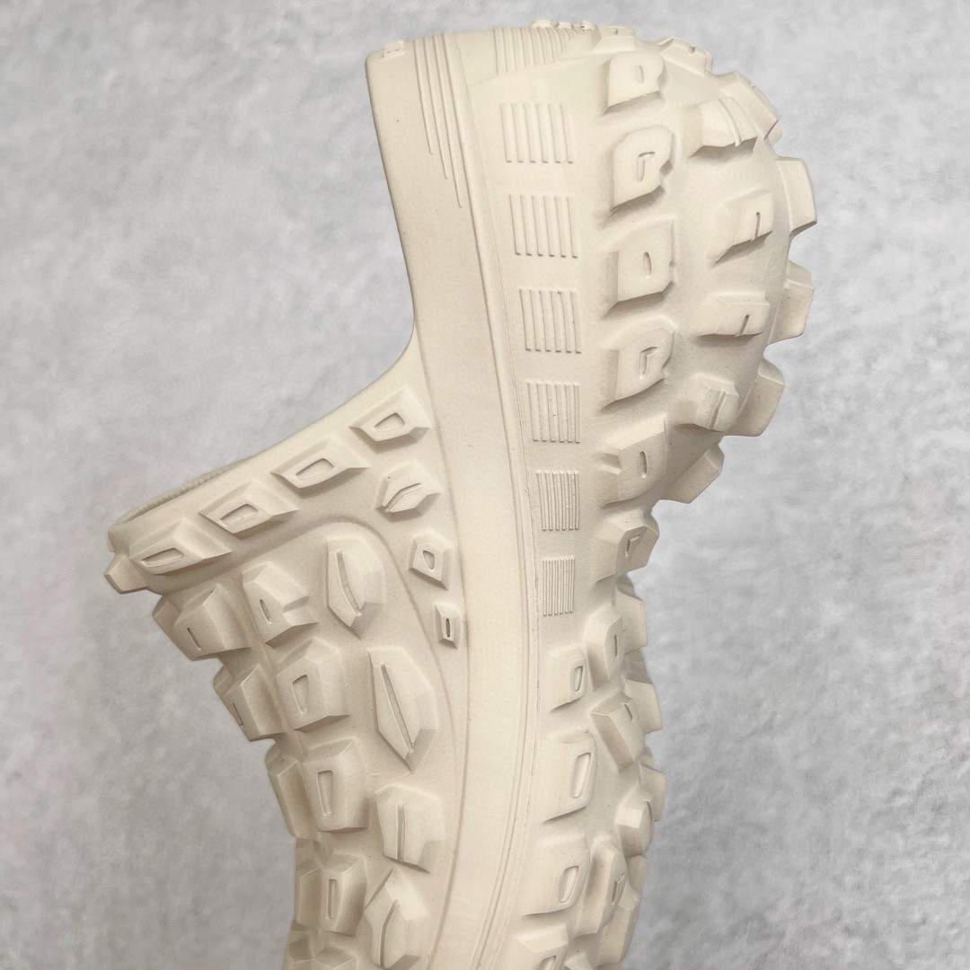 Balenciaga 巴黎世家 Defender 橡胶 轮胎鞋 老爹鞋 厚底鞋 男鞋 女鞋 米灰色 735252W3CV29700