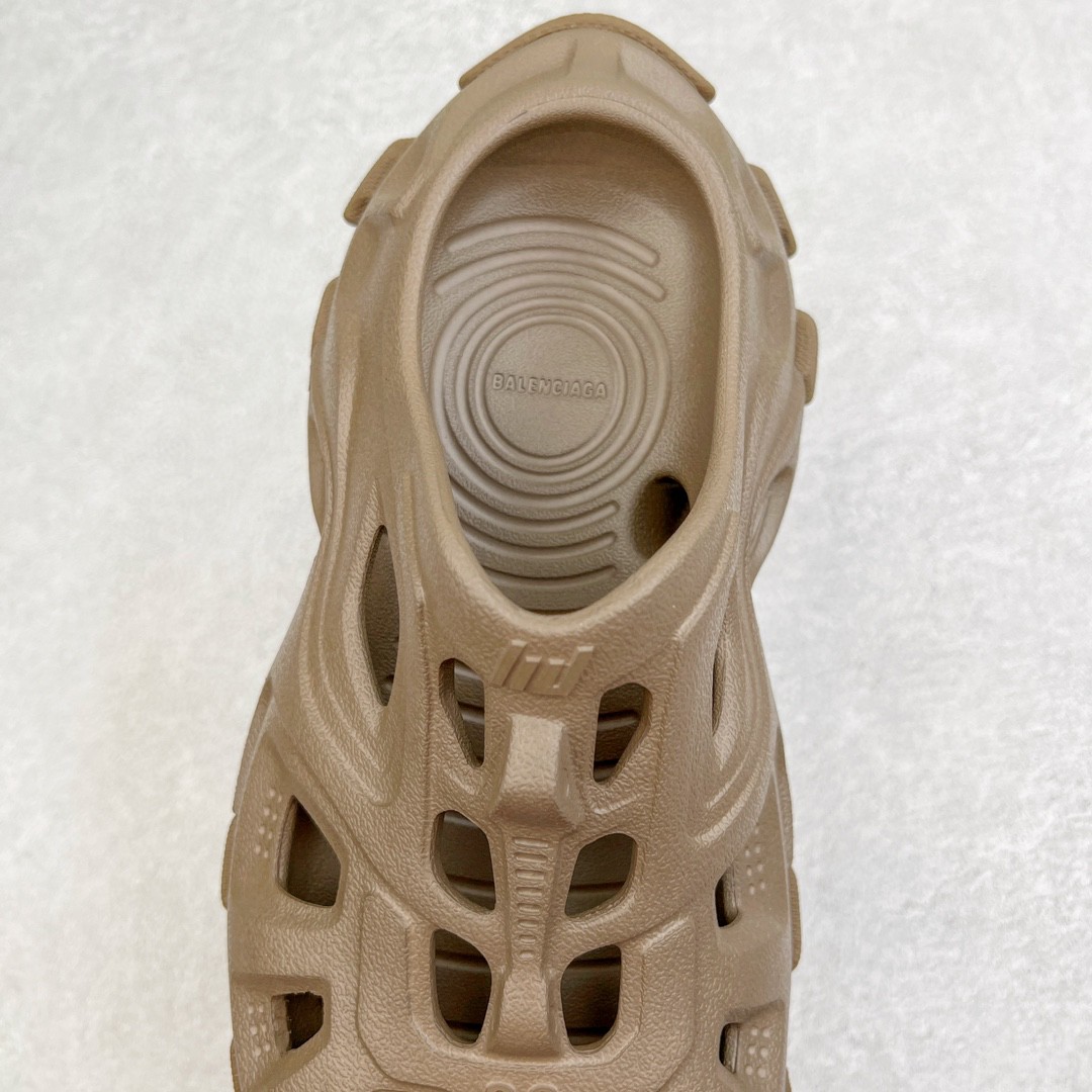 Balenciaga 巴黎世家 橡胶 包头厚底鞋 洞洞鞋 凉拖 拖鞋 男女同款 棕色 735249W3CES2000