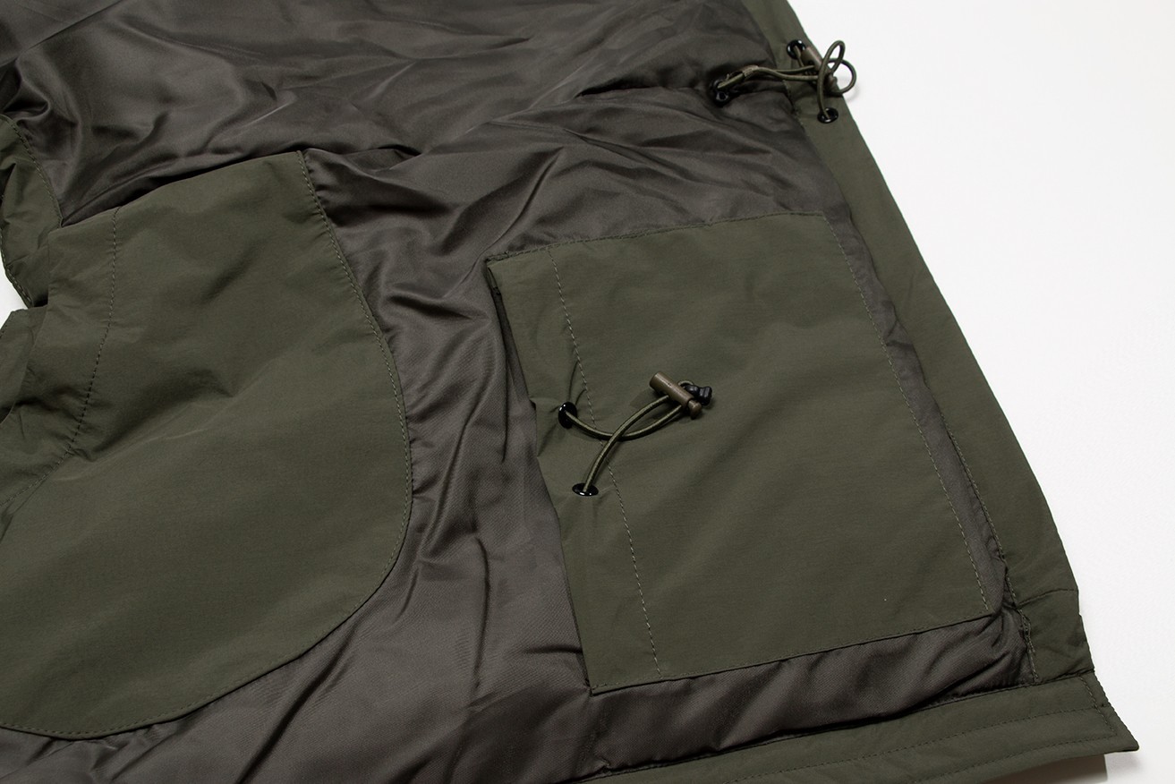 DAIWA PIER39 FW22 纯色立领双口袋含羽绒 马甲 外套 秋冬款 男款 黑色 绿色 卡其色