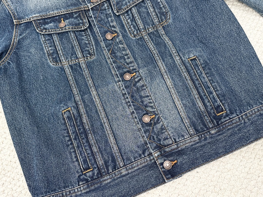 CELINE 赛琳 后背字母logo图案 水洗 牛仔外套 牛仔衣 长袖 外套 秋冬款 男女同款 蓝色