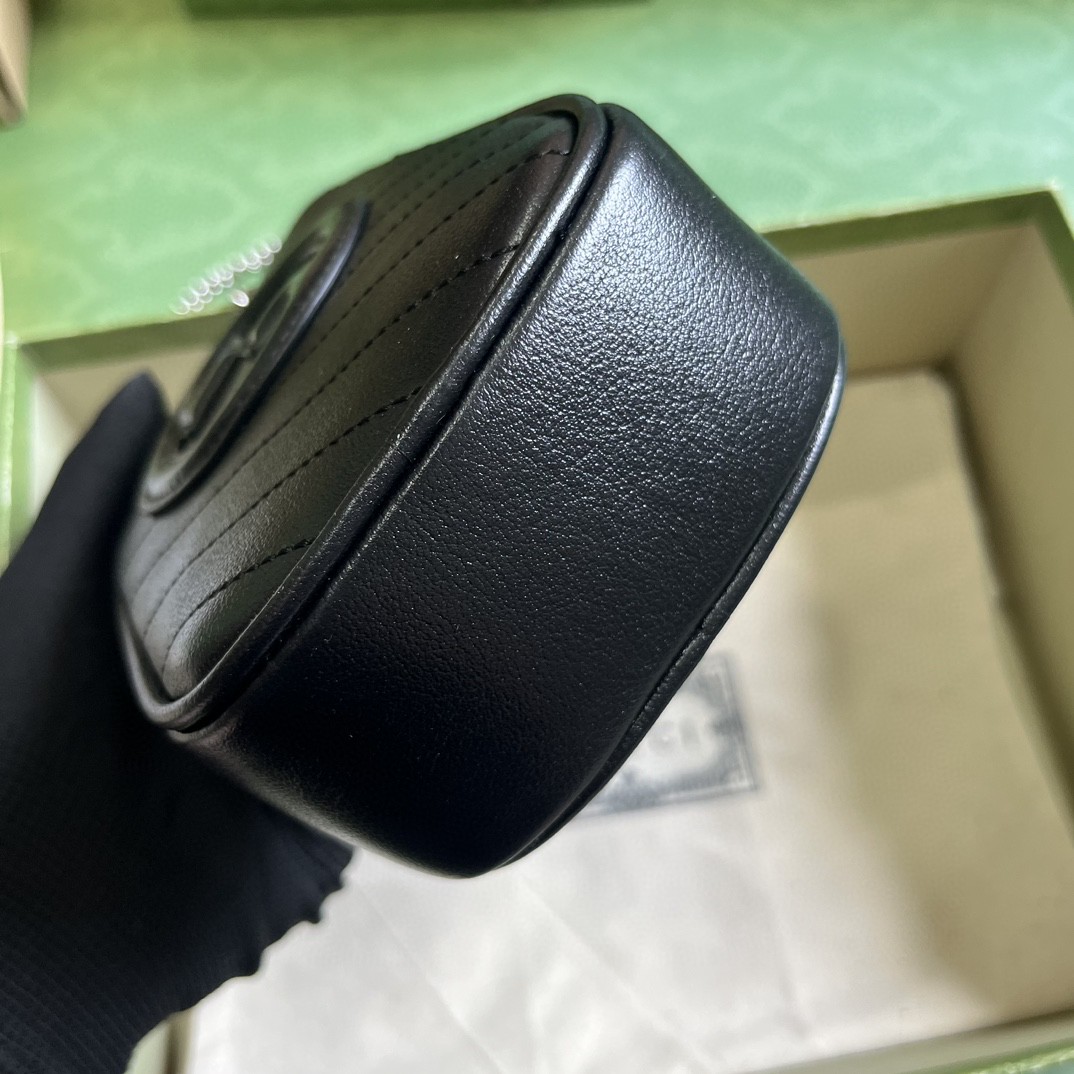 原厂皮 GUCCI 古驰 Blondie 互扣双G贴片 拉链开合皮革迷你包 单肩包 斜挎包 黑色 760315-AACP7-1000