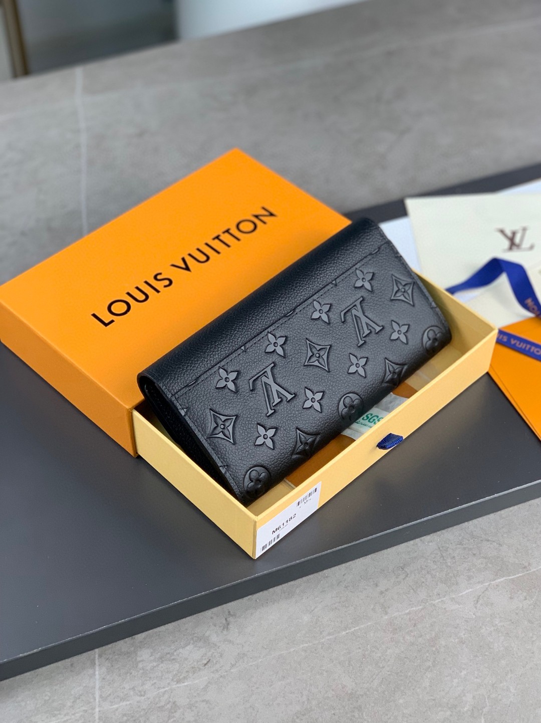 LOUIS VUITTON Sarah Logo 徽标皮革 钱夹 钱包 手拿包 黑色 M61182