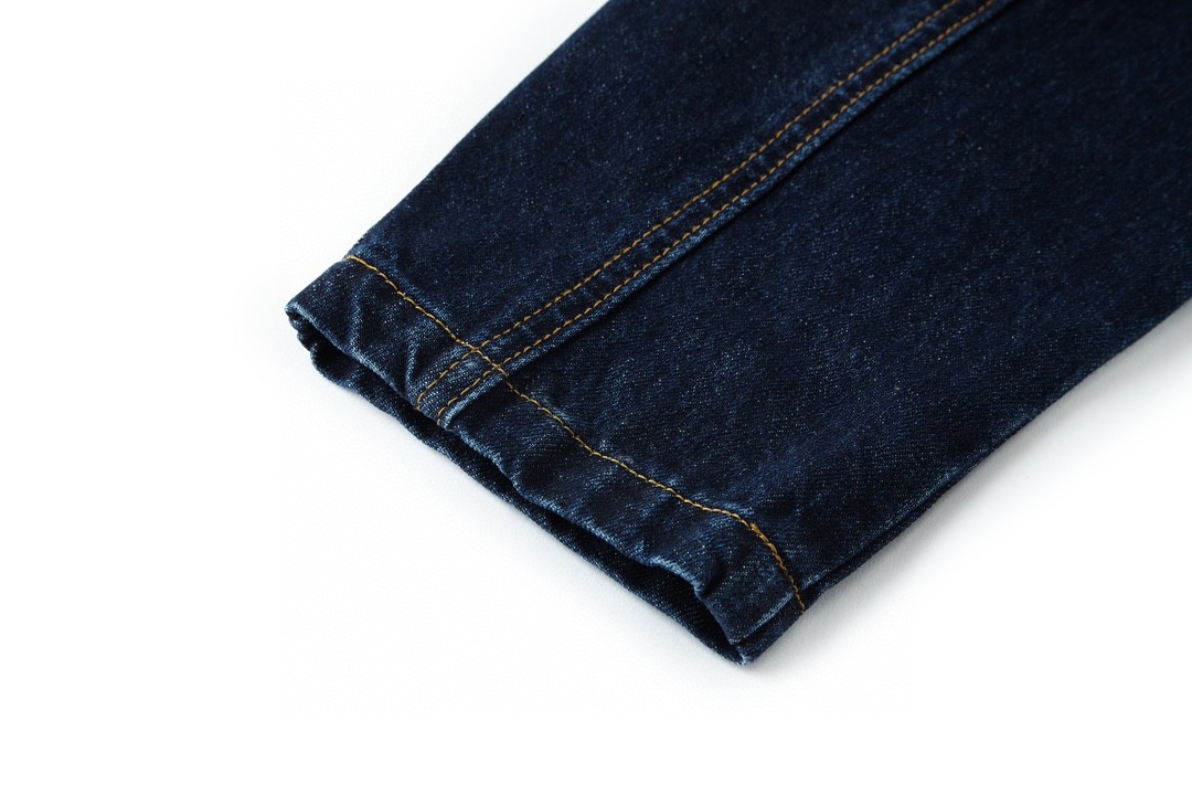 Loewe 罗意威 胸口皮口袋印花牛仔外套 衬衫 牛仔衣 长袖 秋冬 蓝色 H526Y13X205110