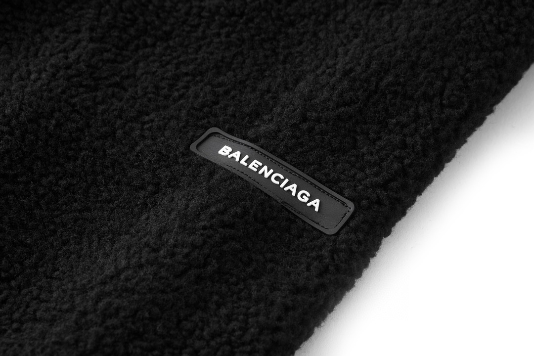 Balenciaga 巴黎世家 袖标泰迪摇粒绒拉链连帽卫衣 外套 长袖 秋冬 黑色 768694TKQ261000