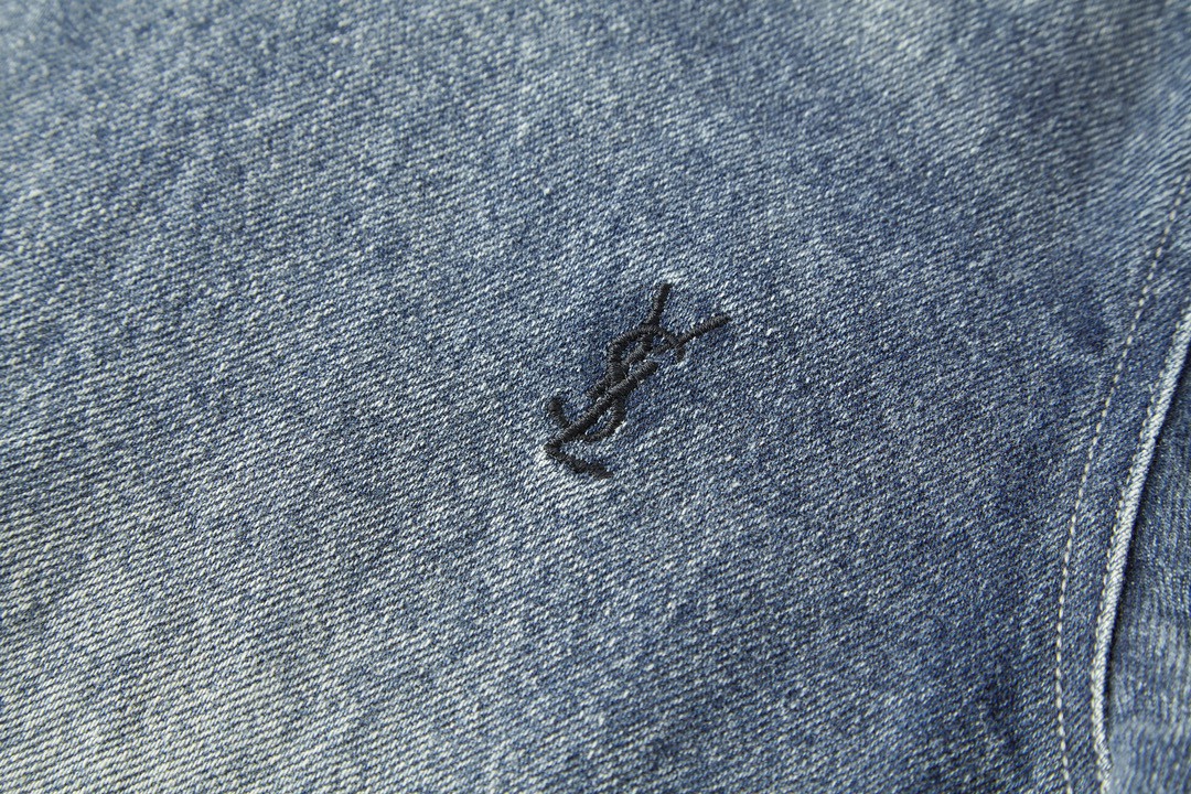 SAINT LAURENT YSL 圣罗兰 FW23 字母Logo刺绣 衬衫 牛仔衬衫 牛仔衣 秋冬款 蓝色